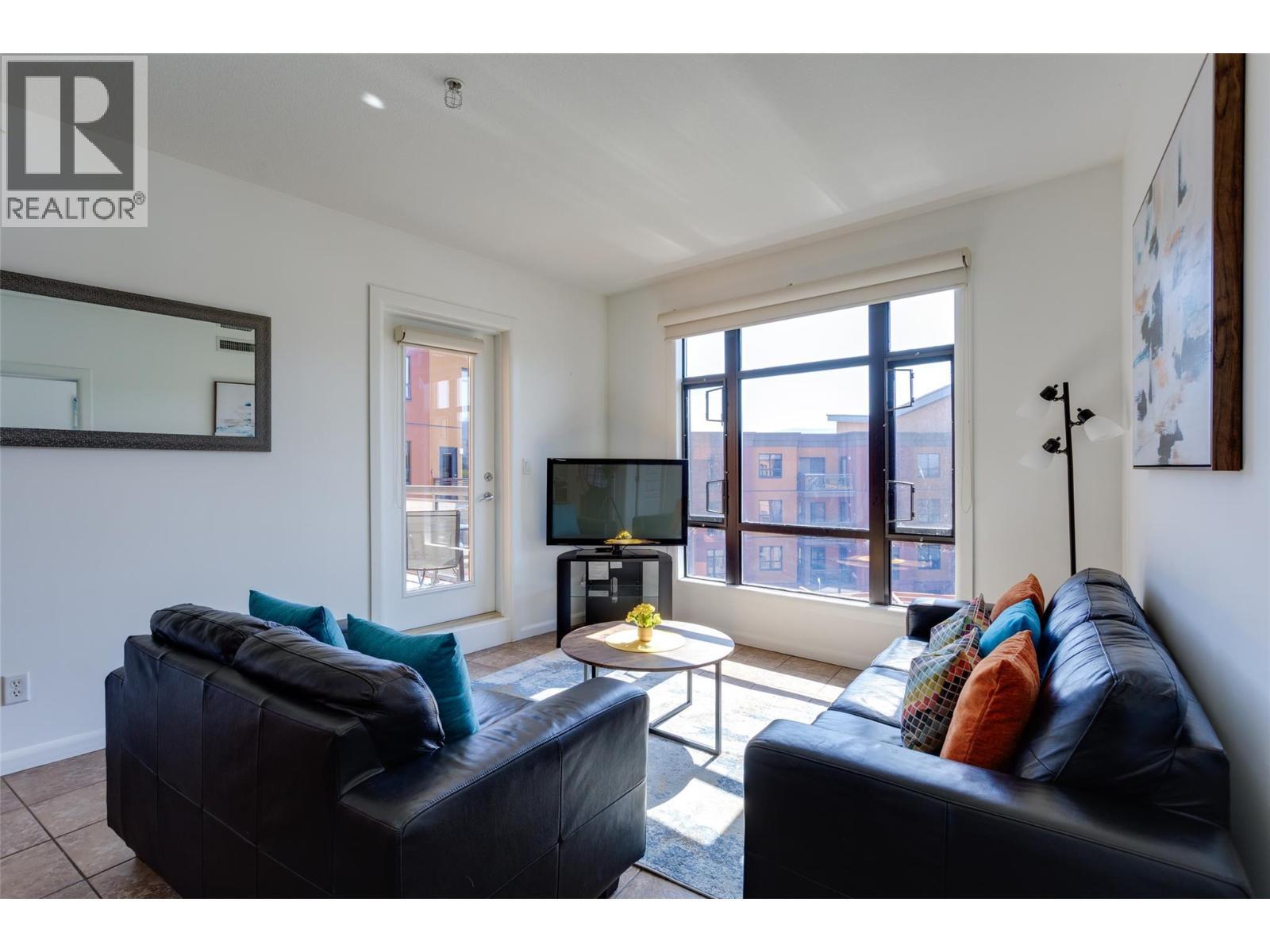 KELOWNA, British Columbia, V1W 3G7, CA, 2 Bedrooms Bedrooms, ,2 BathroomsBathrooms,Residential,For Sale,1960656