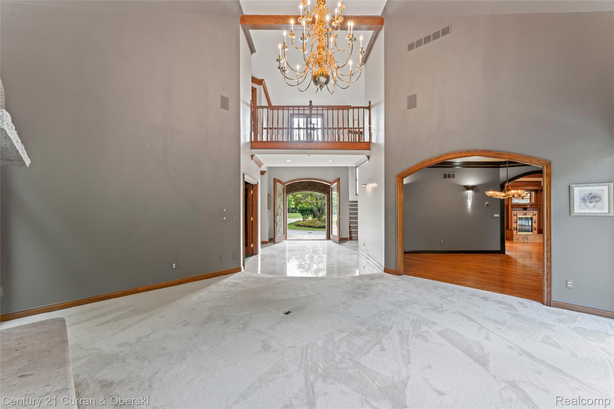 Farmington, Michigan, 48331, United States, 5 Bedrooms Bedrooms, ,6 BathroomsBathrooms,Residential,For Sale,1978092