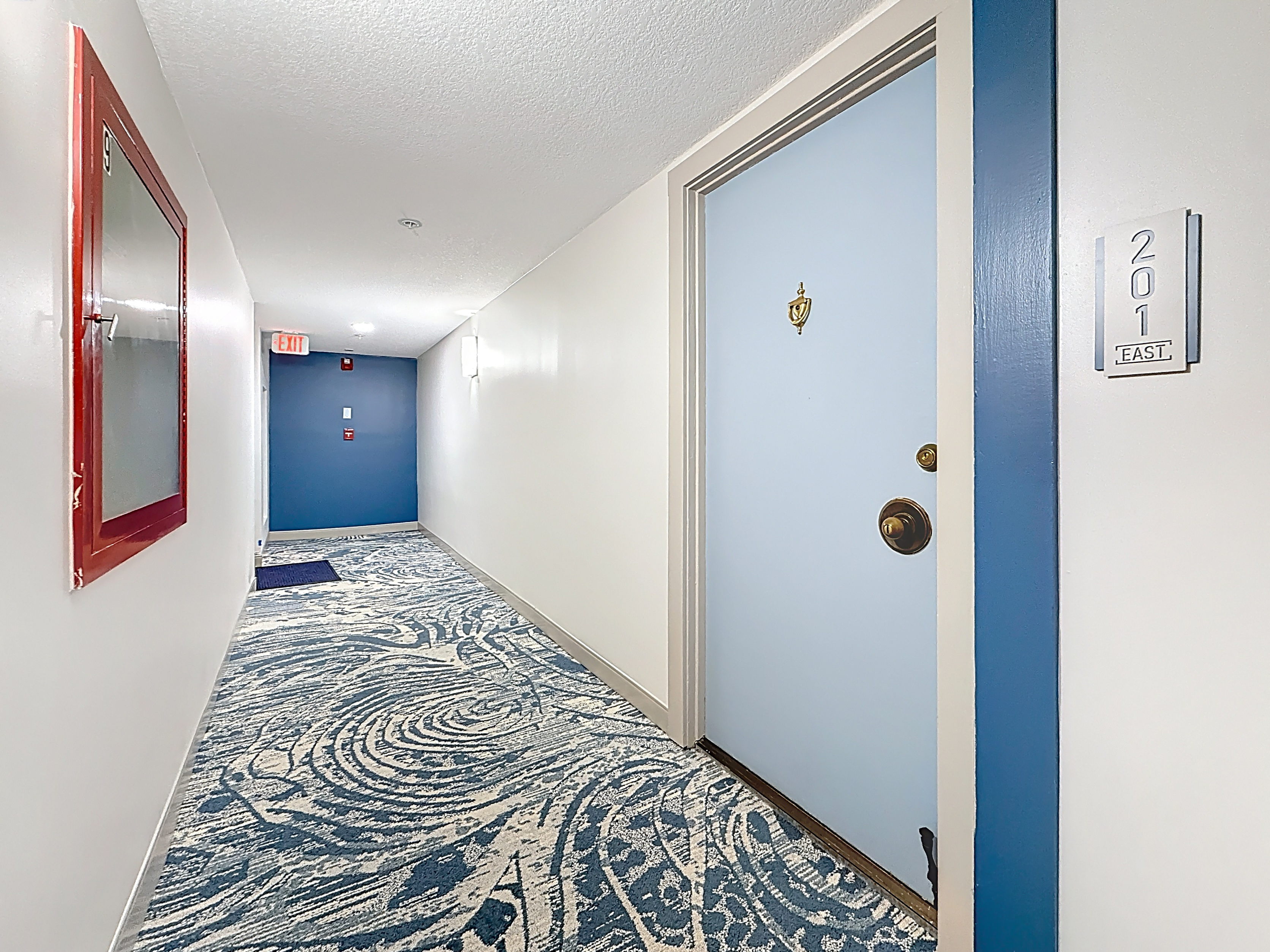 Treasure Island, Florida, 33706, United States, 3 Bedrooms Bedrooms, ,3 BathroomsBathrooms,Residential,For Sale,1983307