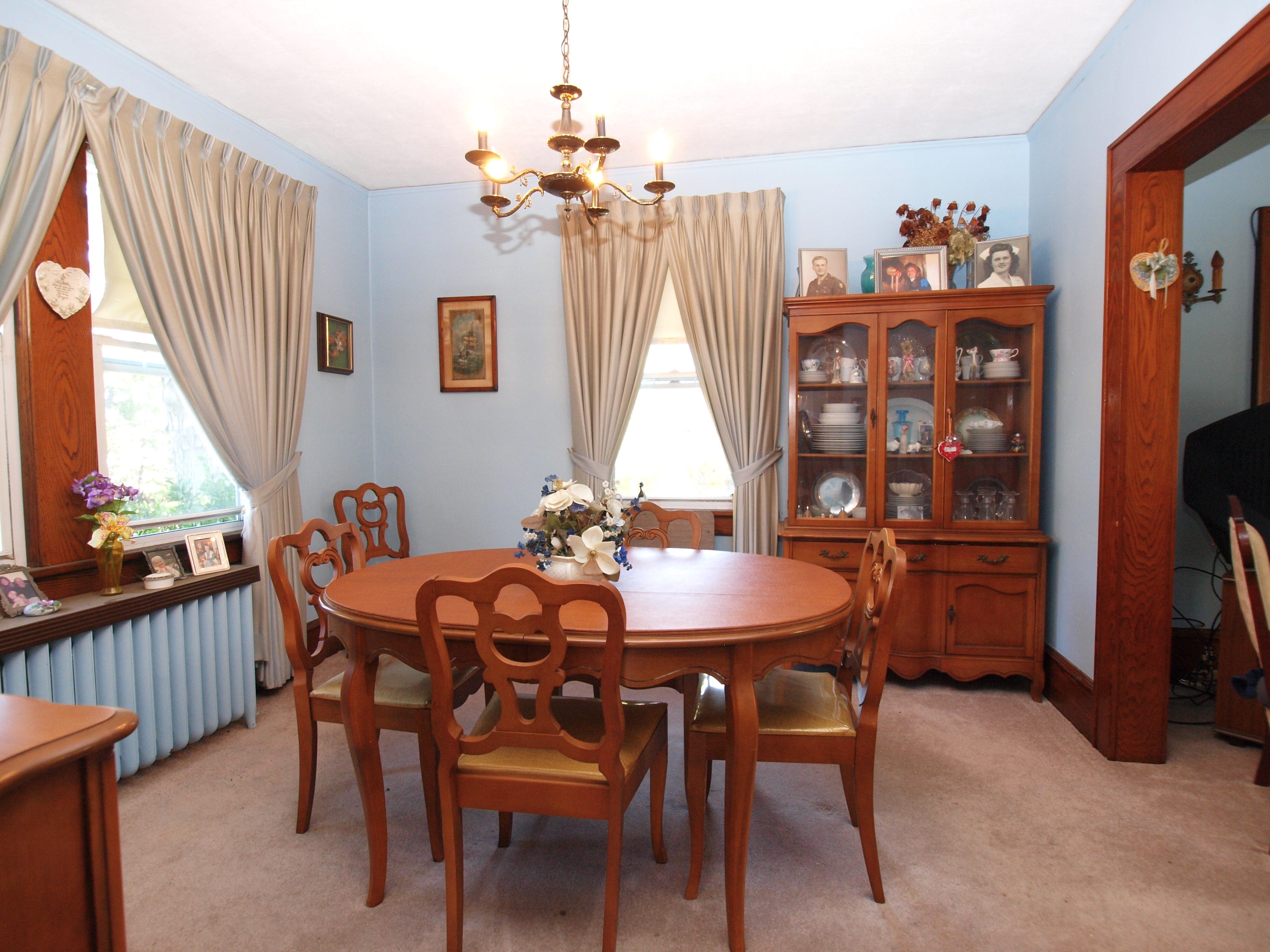 Pompton Plains, New Jersey, 07444, United States, 3 Bedrooms Bedrooms, ,1 BathroomBathrooms,Residential,For Sale,2005754