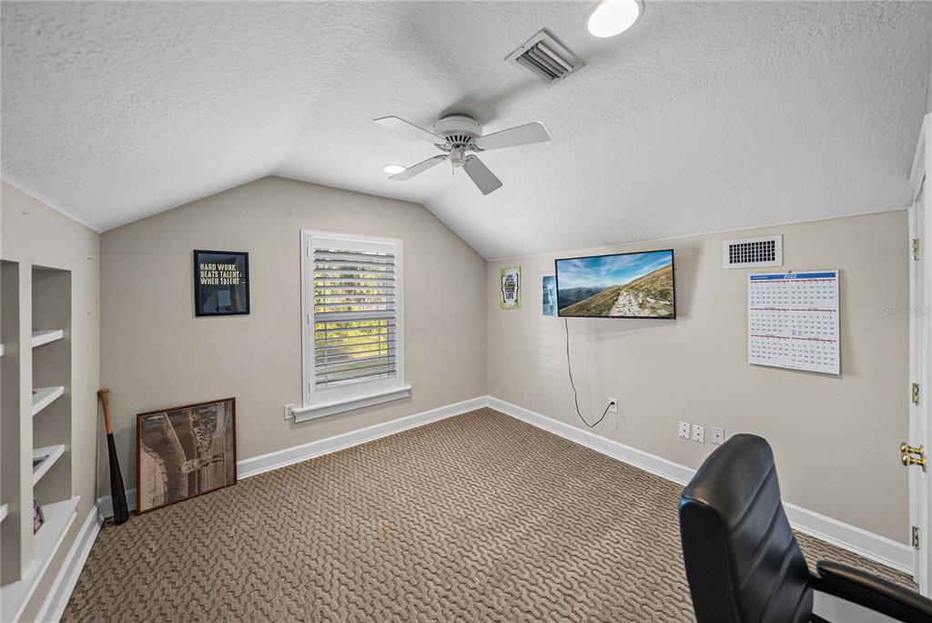 Seffner, Florida, 33584, United States, 5 Bedrooms Bedrooms, ,4 BathroomsBathrooms,Residential,For Sale,1991744