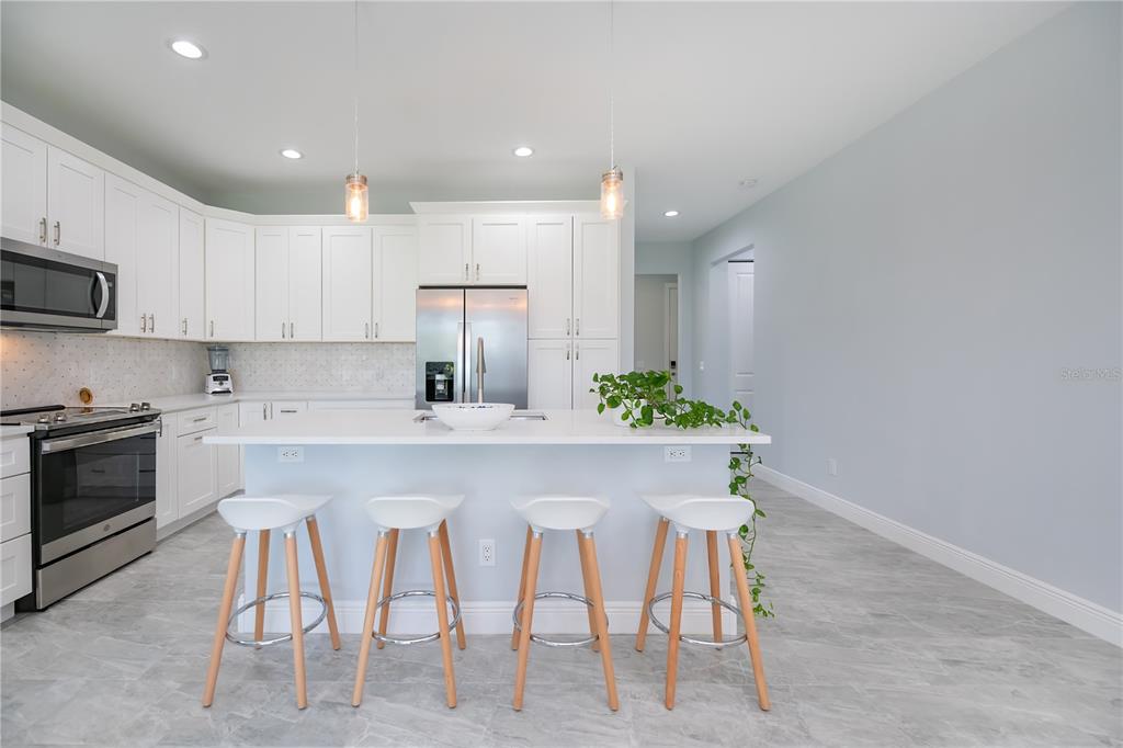 Venice, Florida, 34285, United States, 3 Bedrooms Bedrooms, ,2 BathroomsBathrooms,Residential,For Sale,1934164