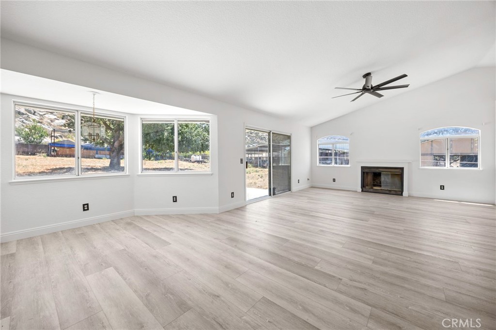 Hemet, California, 92545, United States, 4 Bedrooms Bedrooms, ,3 BathroomsBathrooms,Residential,For Sale,2037919