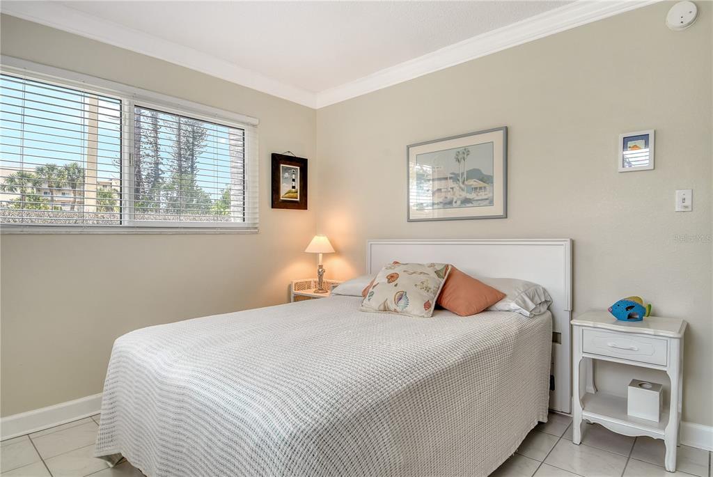 Longboat Key, Florida, 34228, United States, 2 Bedrooms Bedrooms, ,2 BathroomsBathrooms,Residential,For Sale,1837810