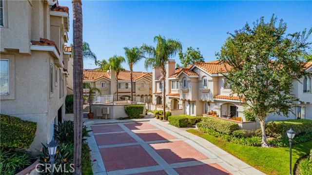 Brea, California, 92821, United States, 2 Bedrooms Bedrooms, ,3 BathroomsBathrooms,Residential,For Sale,1963215