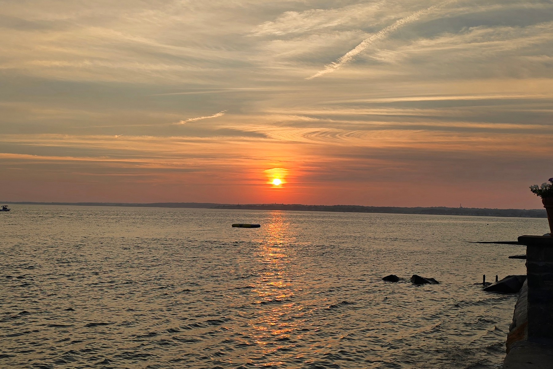  Year Round Beach Home Awaits you in Cornfield Point - 物件實景