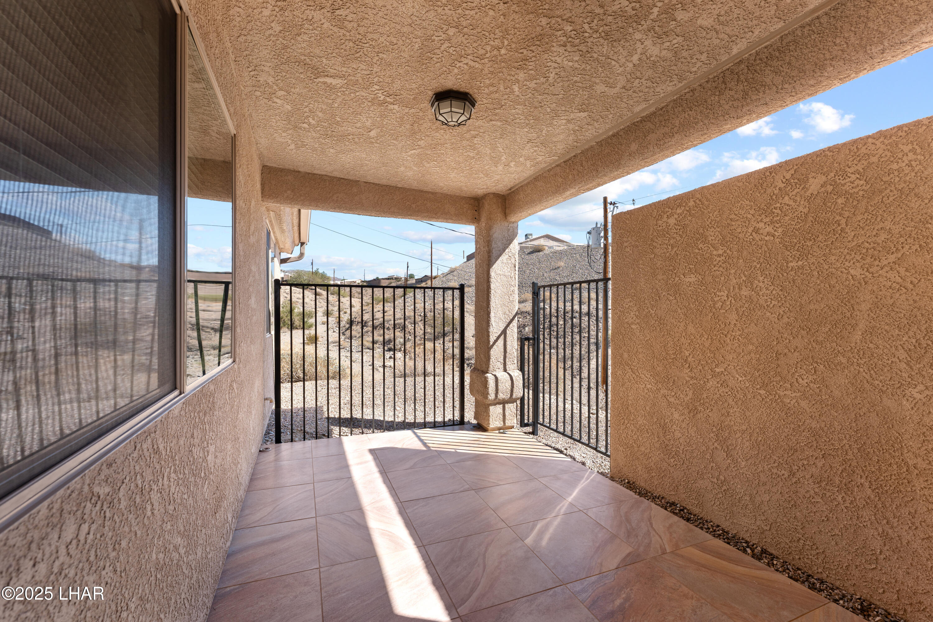 Lake Havasu City, Arizona, 86404, United States, 3 Bedrooms Bedrooms, ,1 BathroomBathrooms,Residential,For Sale,1967862