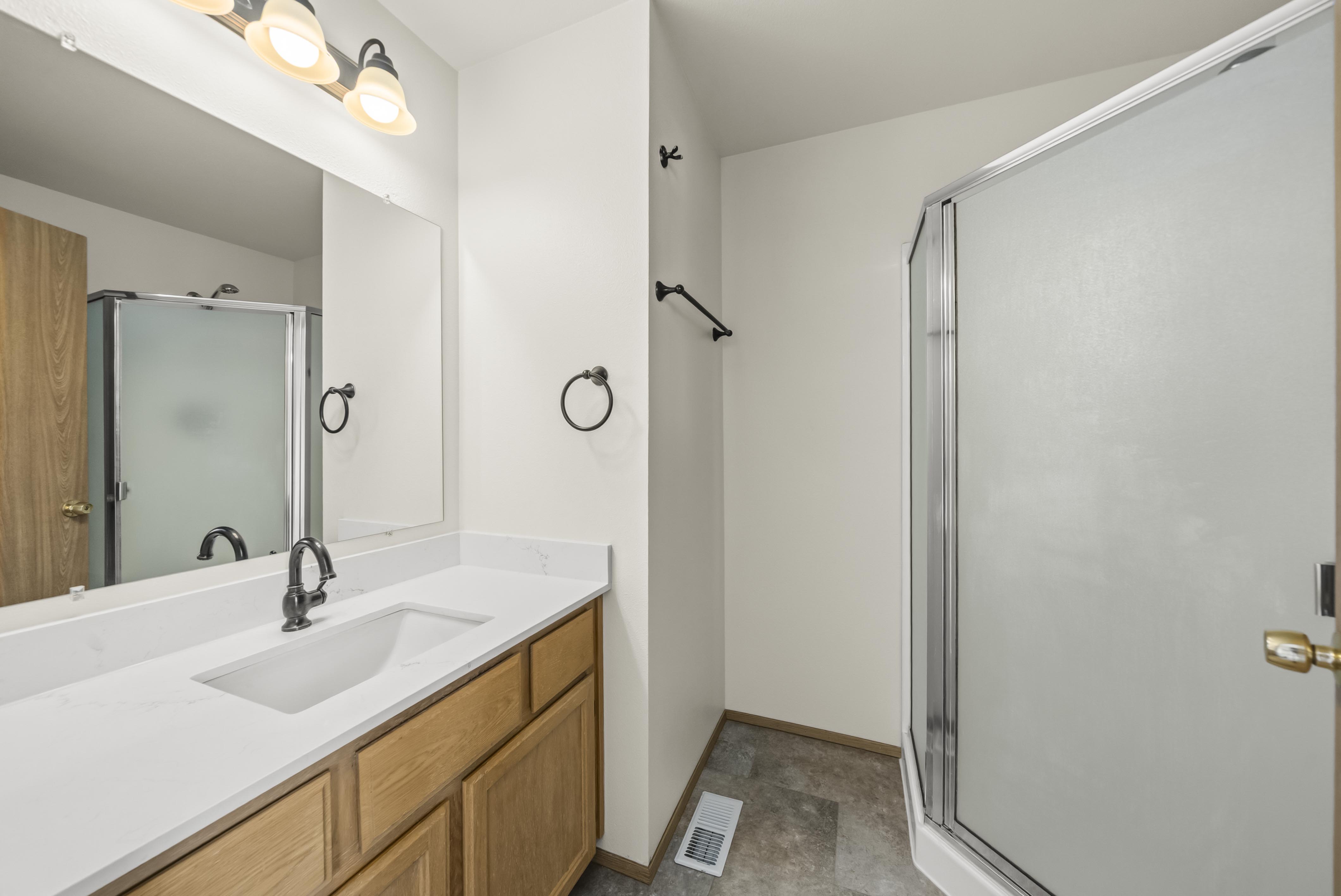  1225 202nd St Ct E, Spanaway, WA 98387 - 物件實景