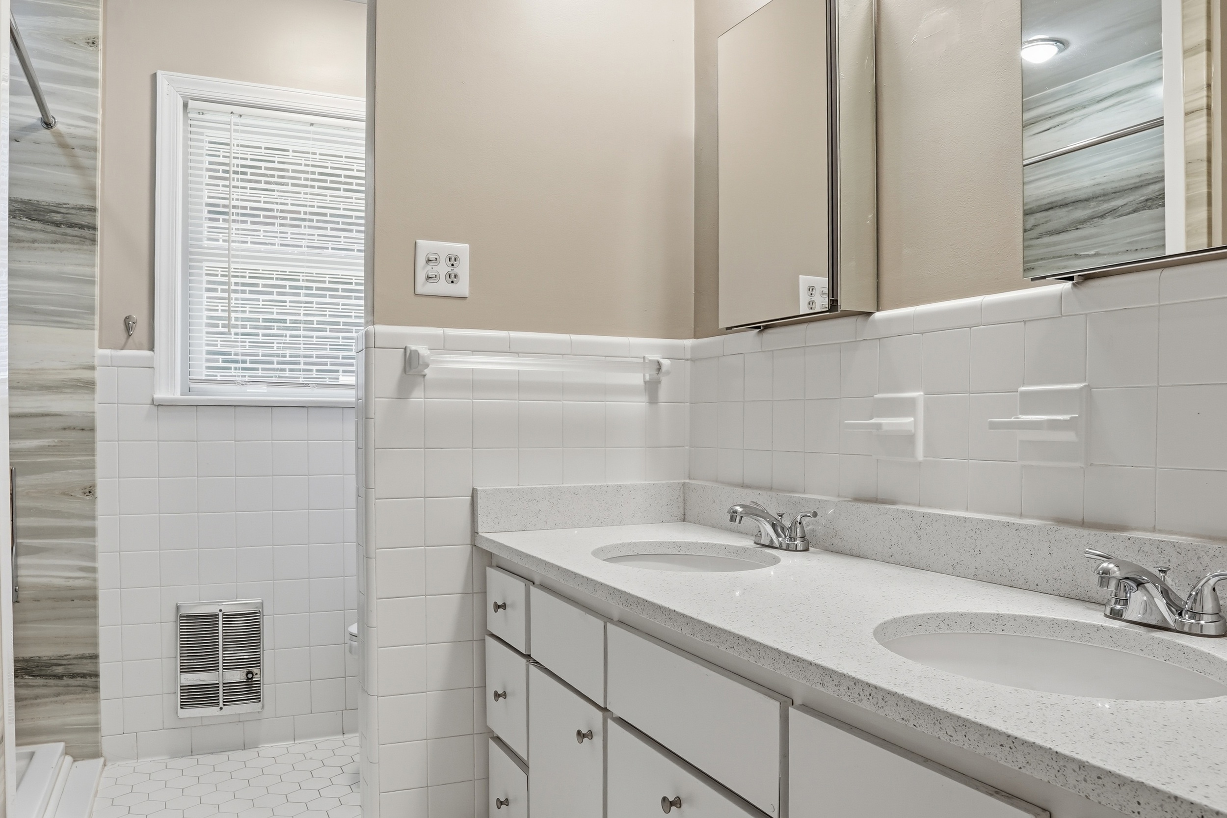  347 Brout Drive, Hampton, VA 23666 - 物件實景
