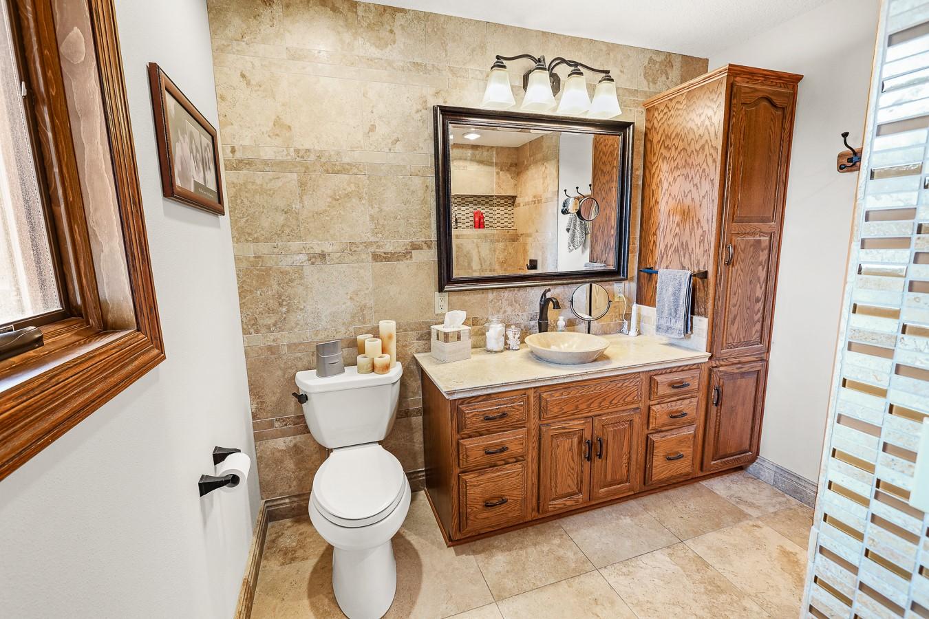 Monroe, Iowa, 50170, United States, 4 Bedrooms Bedrooms, ,3 BathroomsBathrooms,Residential,For Sale,1943338