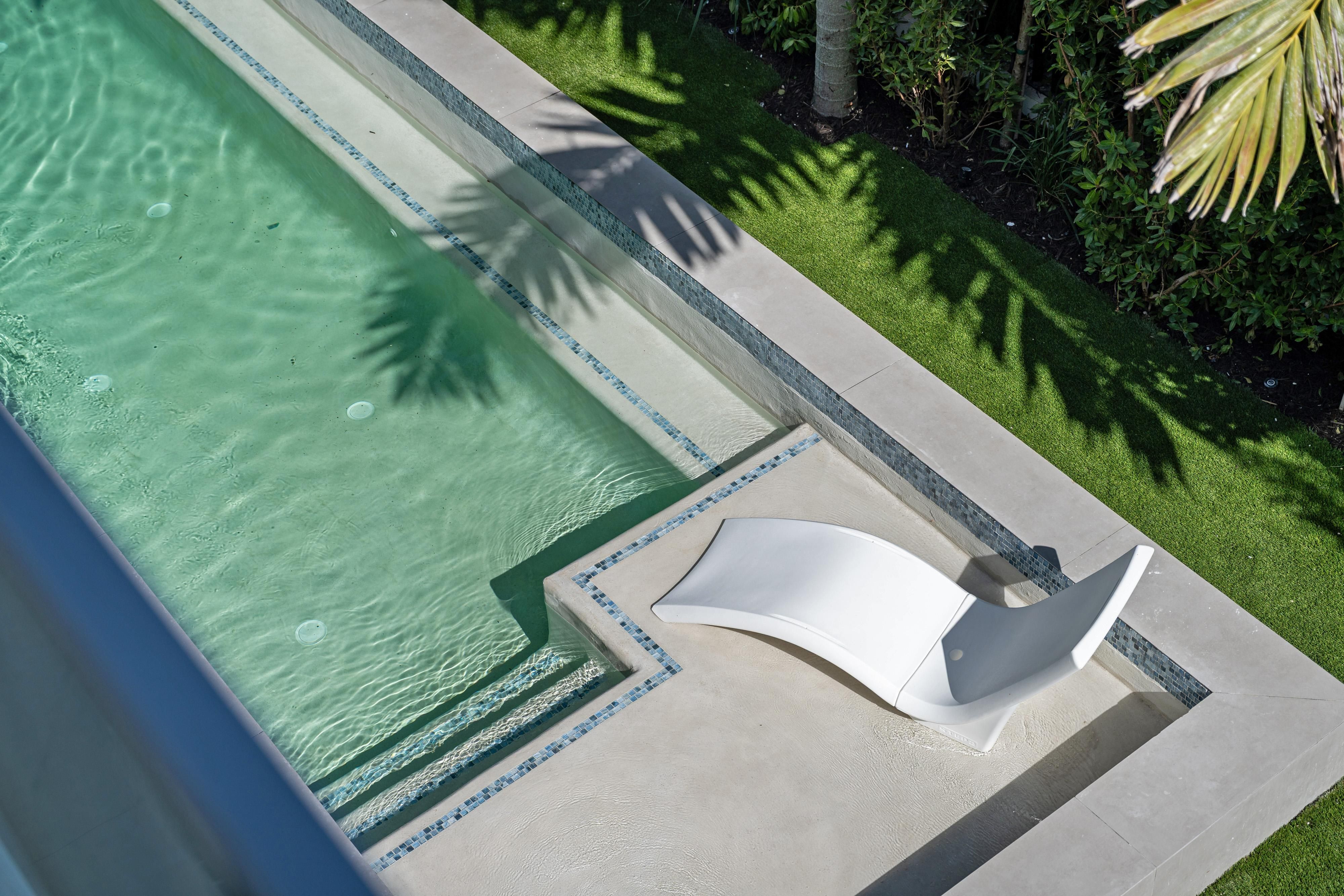  1045 W 47th Ct, Miami Beach, FL, 33140 - 物件實景