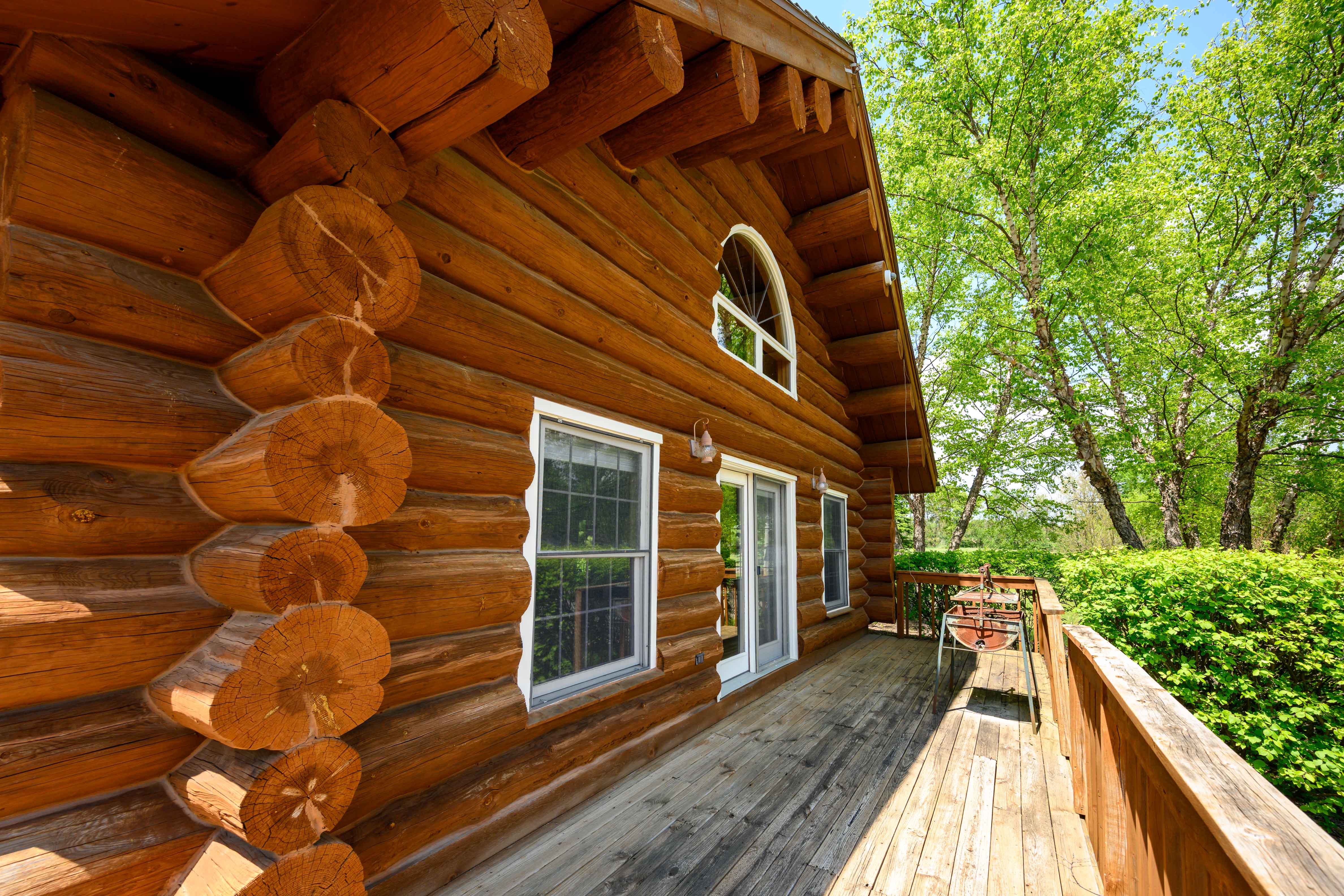 Stunning Real Log Home - 物件實景