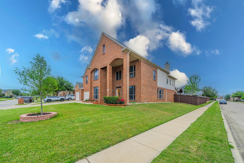 Fort Worth, Texas, 76244, United States, 4 Bedrooms Bedrooms, ,4 BathroomsBathrooms,Residential,For Sale,2038364