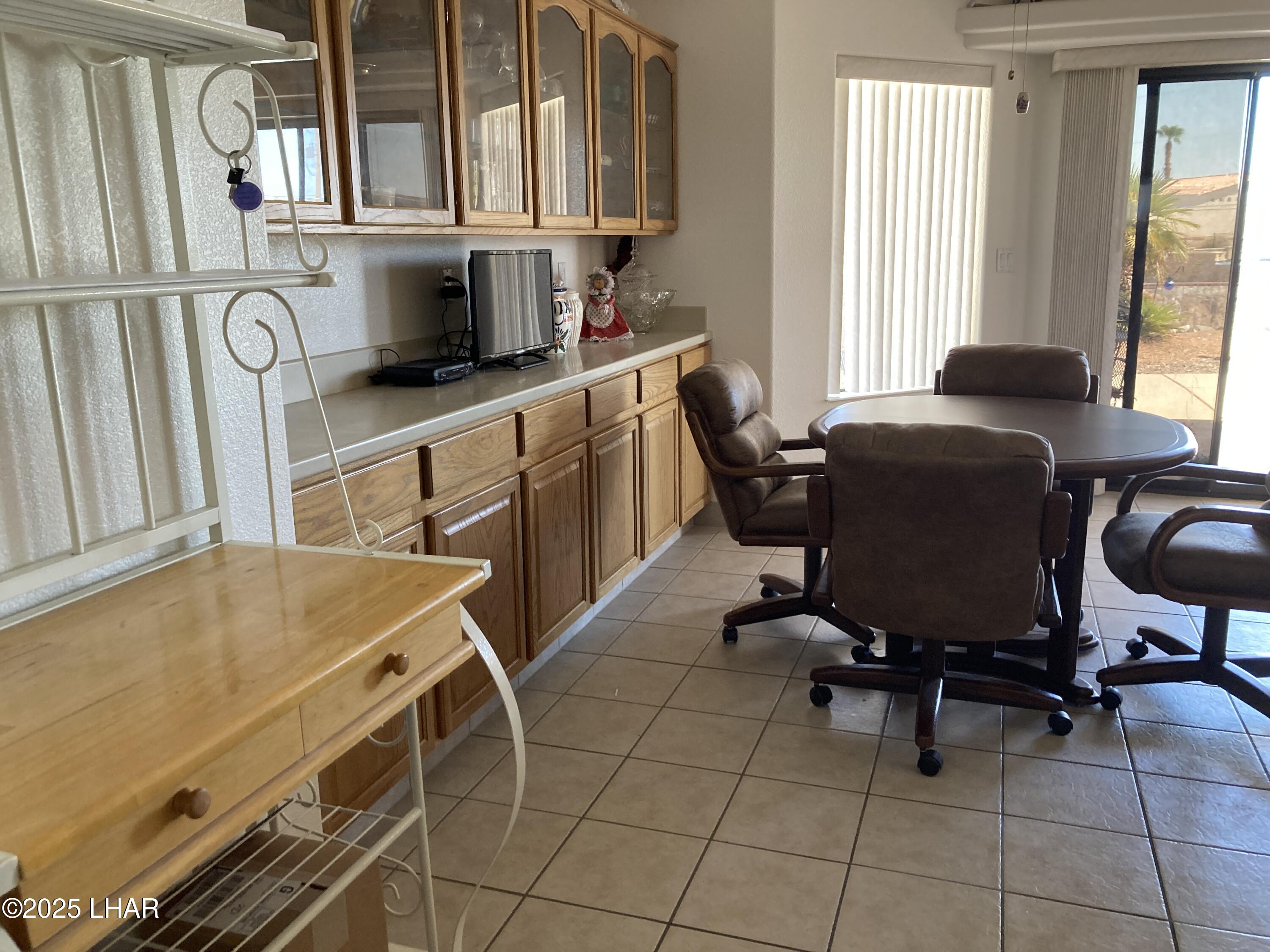 Lake Havasu City, Arizona, 86404, United States, 3 Bedrooms Bedrooms, ,3 BathroomsBathrooms,Residential,For Sale,1949772