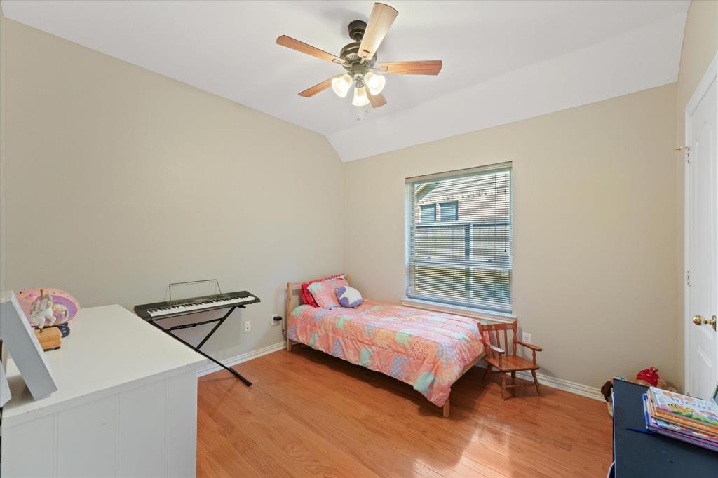 Flower Mound, Texas, 75028, United States, 4 Bedrooms Bedrooms, ,2 BathroomsBathrooms,Residential,For Sale,1974127