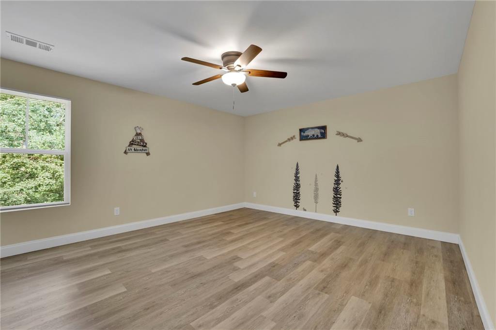 Dahlonega, Georgia, 30533, United States, 4 Bedrooms Bedrooms, ,4 BathroomsBathrooms,Residential,For Sale,1889816