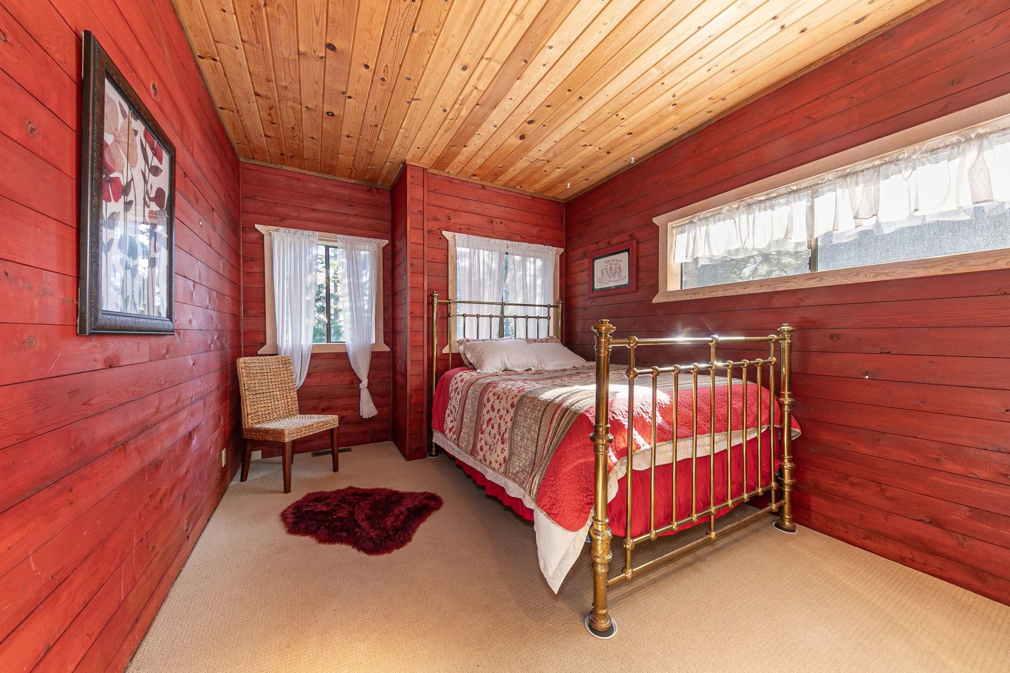 Truckee, California, 96161, United States, 4 Bedrooms Bedrooms, ,3 BathroomsBathrooms,Residential,For Sale,1998817