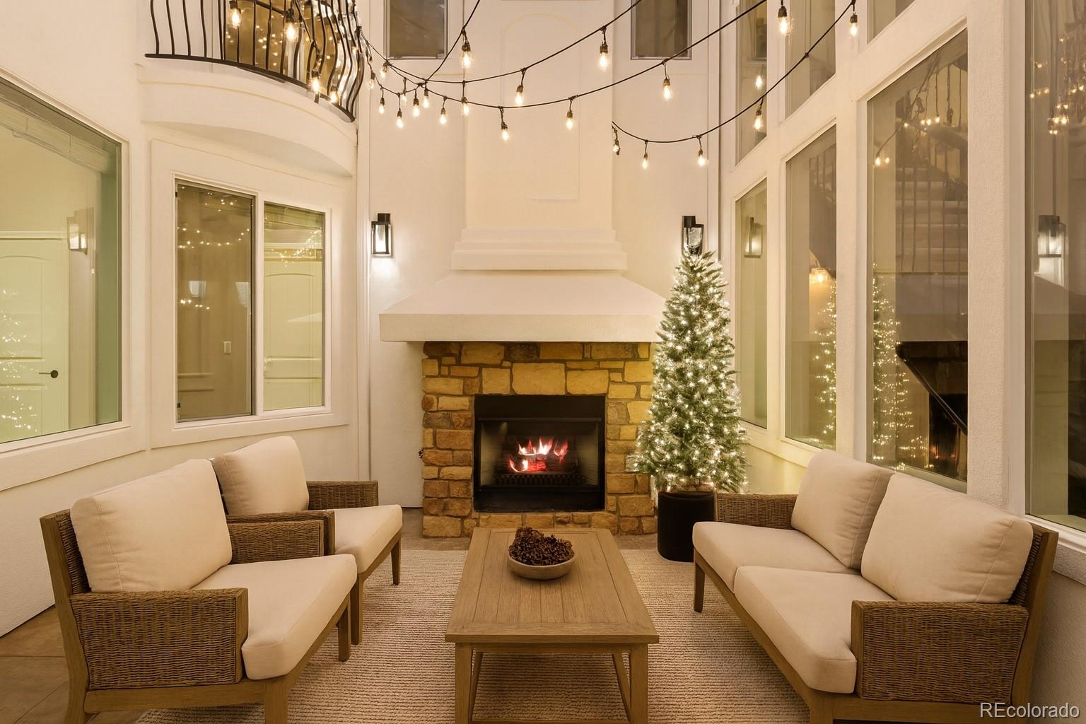 Castle Pines, Colorado, 80108, United States, 5 Bedrooms Bedrooms, ,4 BathroomsBathrooms,Residential,For Sale,2002261