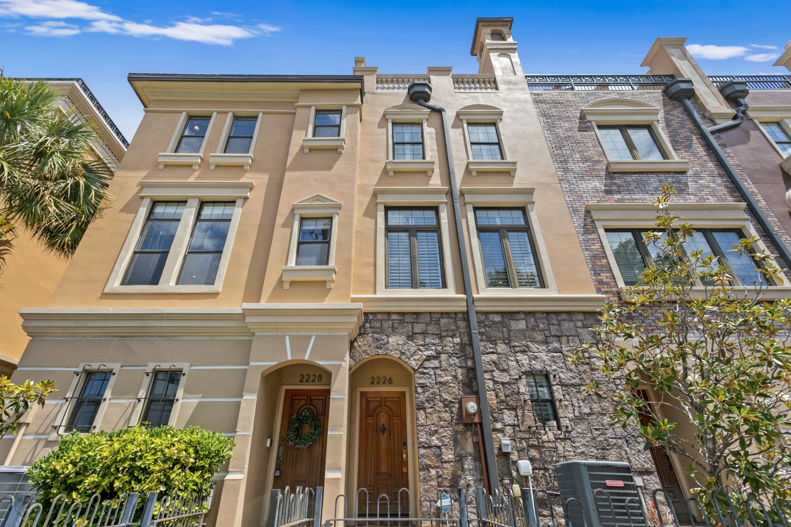 Tampa, Florida, 33606, United States, 3 Bedrooms Bedrooms, ,3 BathroomsBathrooms,Residential,For Sale,2012013