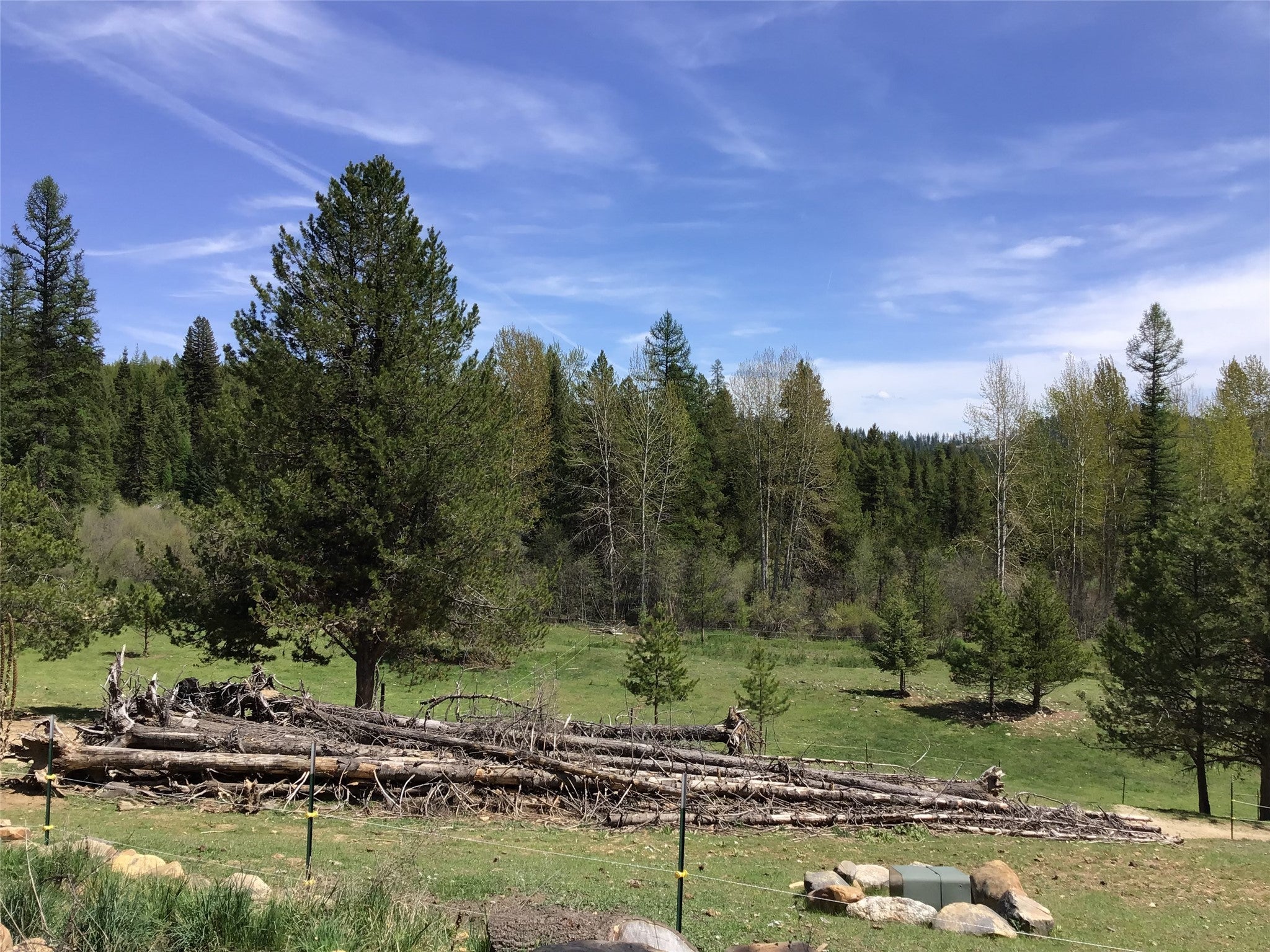 De Borgia, Montana, 59830, United States, 2 Bedrooms Bedrooms, ,1 BathroomBathrooms,Residential,For Sale,1806179