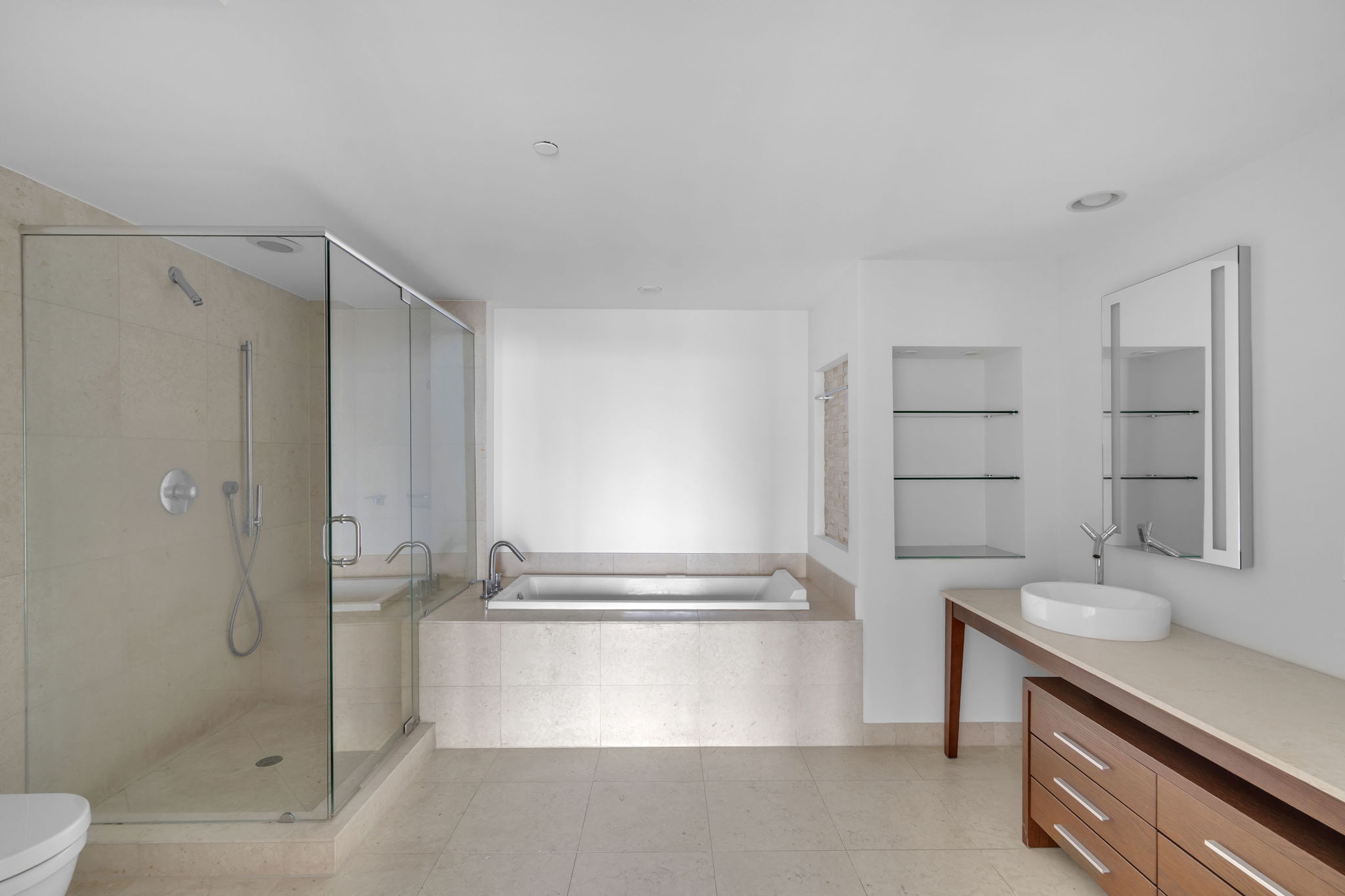  495 Brickell Ave, Miami, FL, 33131 - 物件實景