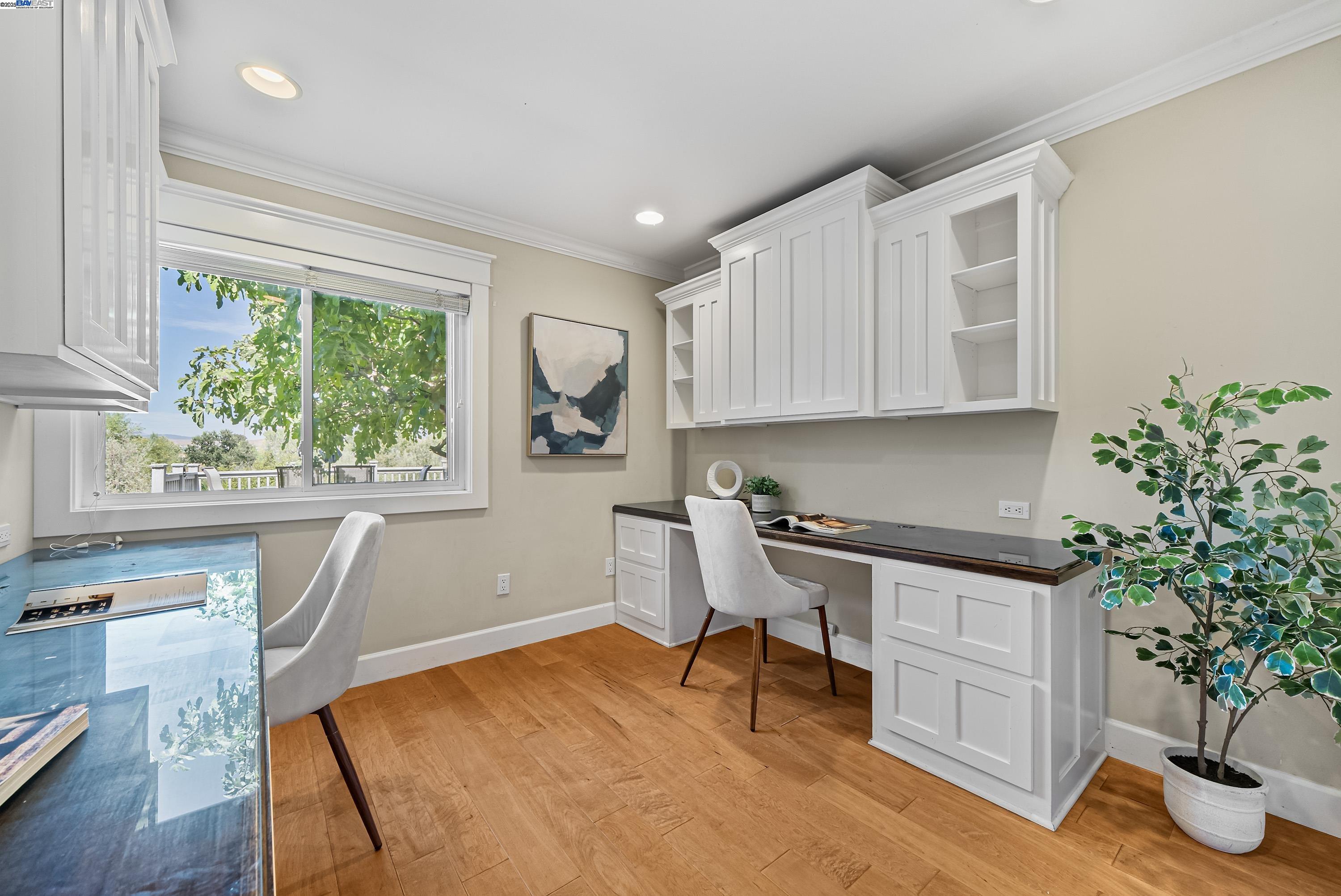 Pleasanton, California, 94566, United States, 4 Bedrooms Bedrooms, ,3 BathroomsBathrooms,Residential,For Sale,1940349