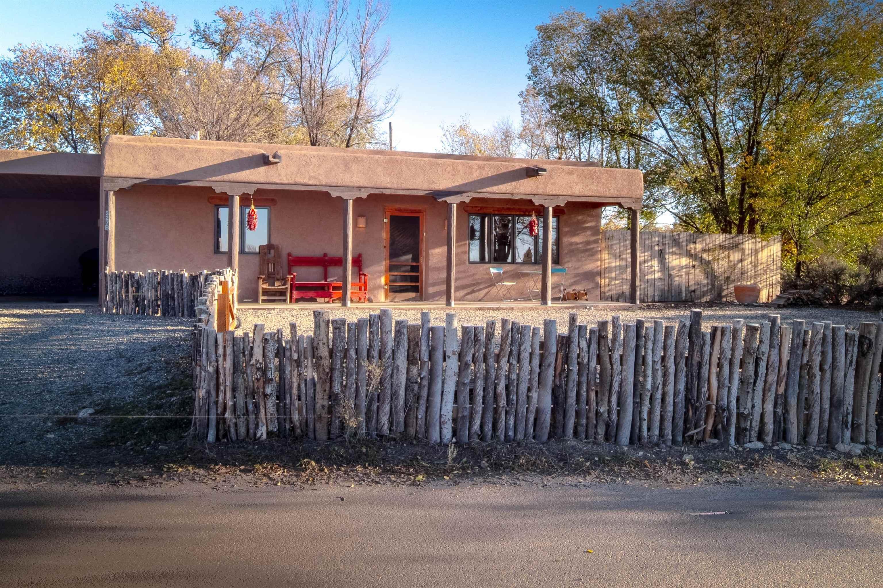 Taos, New Mexico, 87571, United States, 2 Bedrooms Bedrooms, ,2 BathroomsBathrooms,Residential,For Sale,1991479