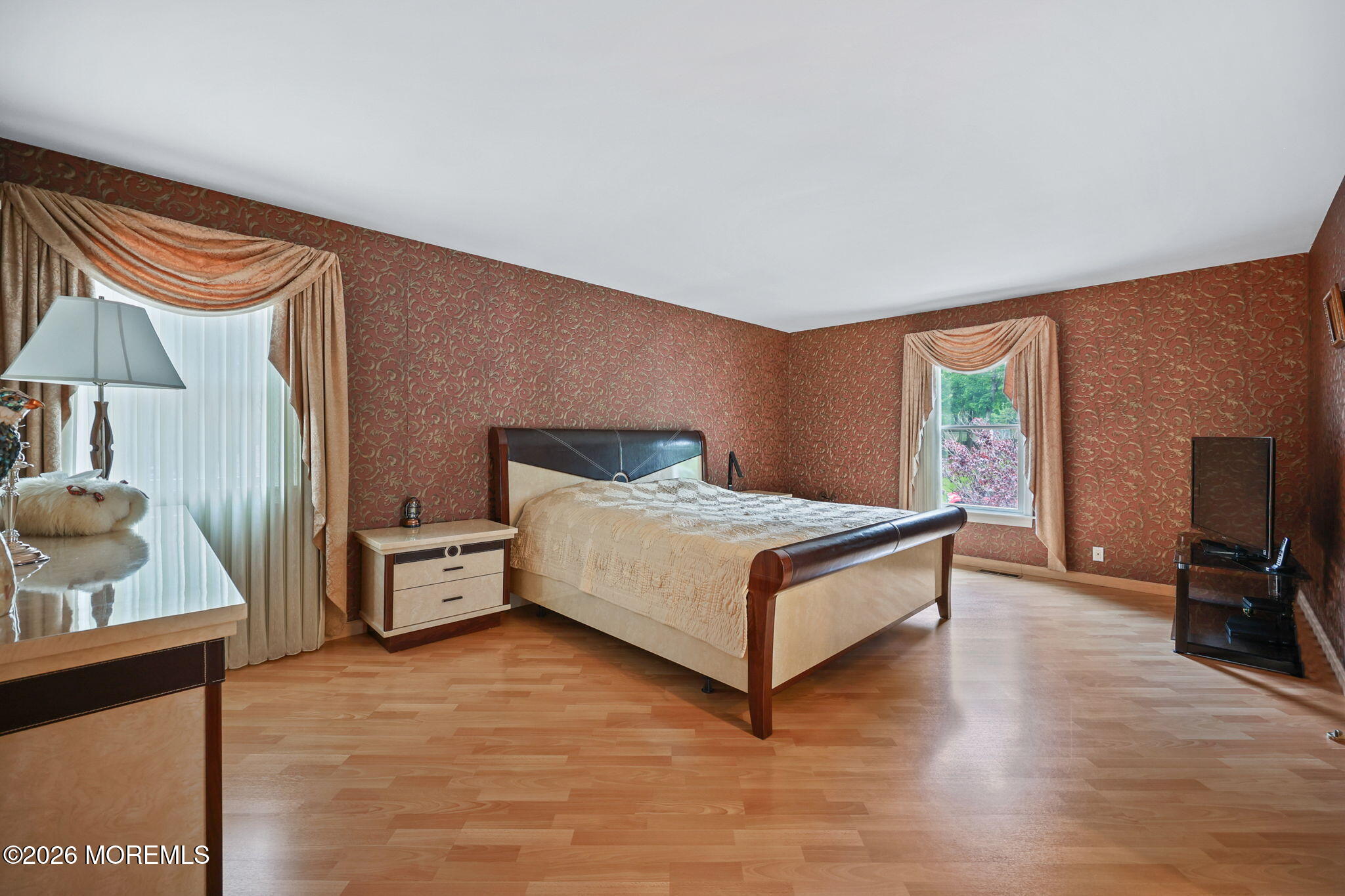 Marlboro, New Jersey, 07746, United States, 4 Bedrooms Bedrooms, ,4 BathroomsBathrooms,Residential,For Sale,2049108