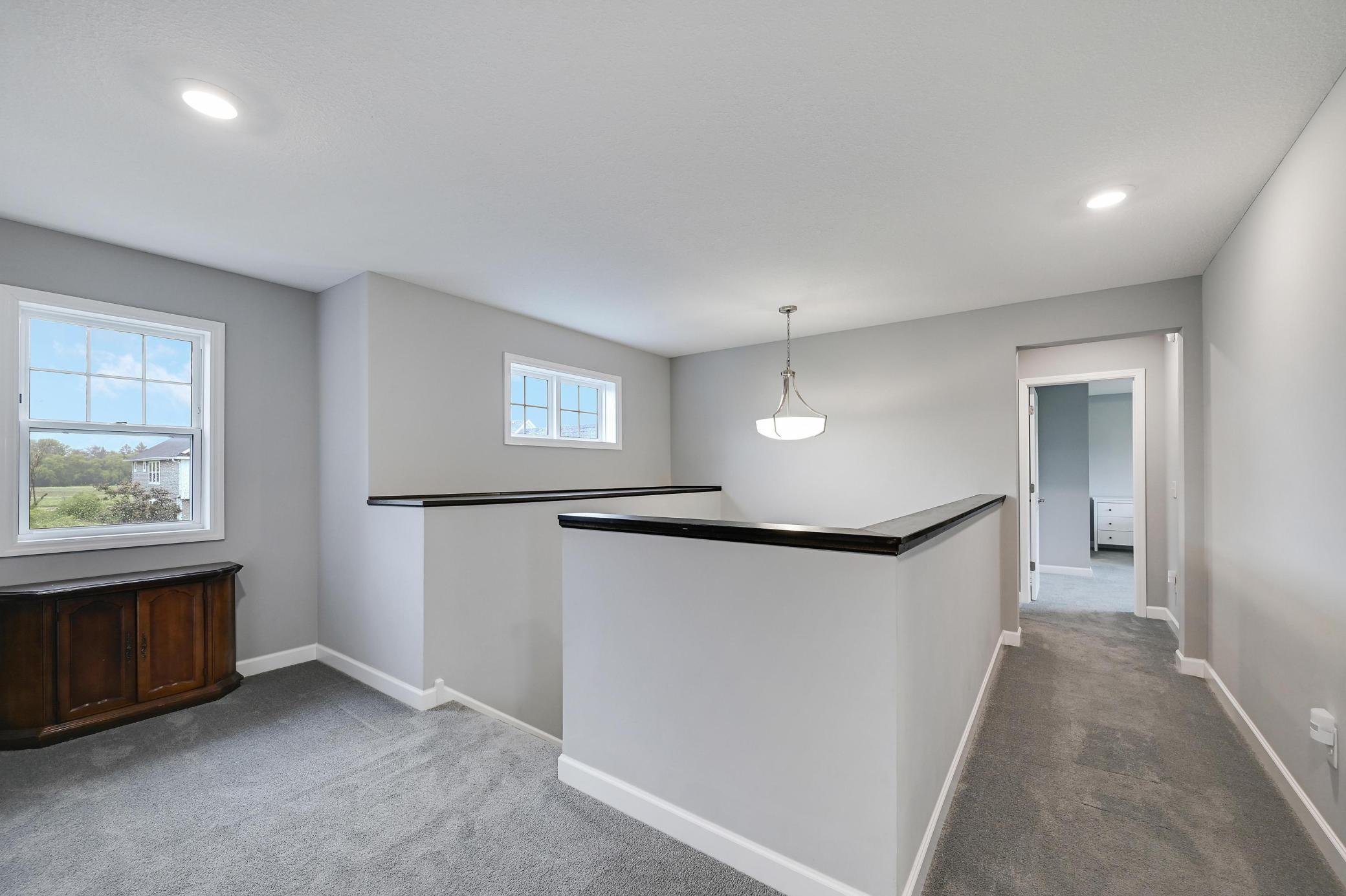 Rosemount, Minnesota, 55068, United States, 4 Bedrooms Bedrooms, ,4 BathroomsBathrooms,Residential,For Sale,1882599