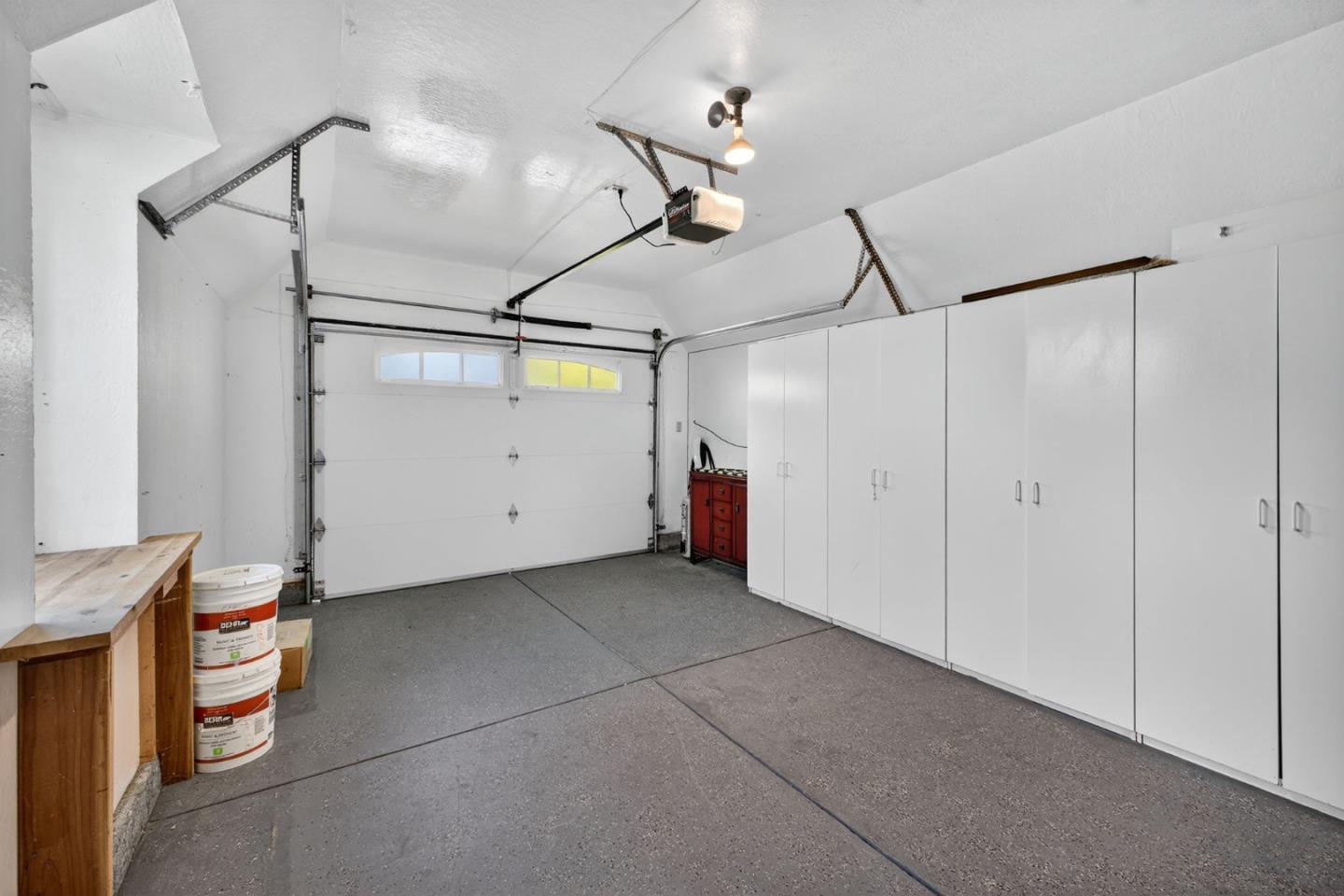 Los Altos, California, 94024, United States, 3 Bedrooms Bedrooms, ,2 BathroomsBathrooms,Residential,For Sale,1925689