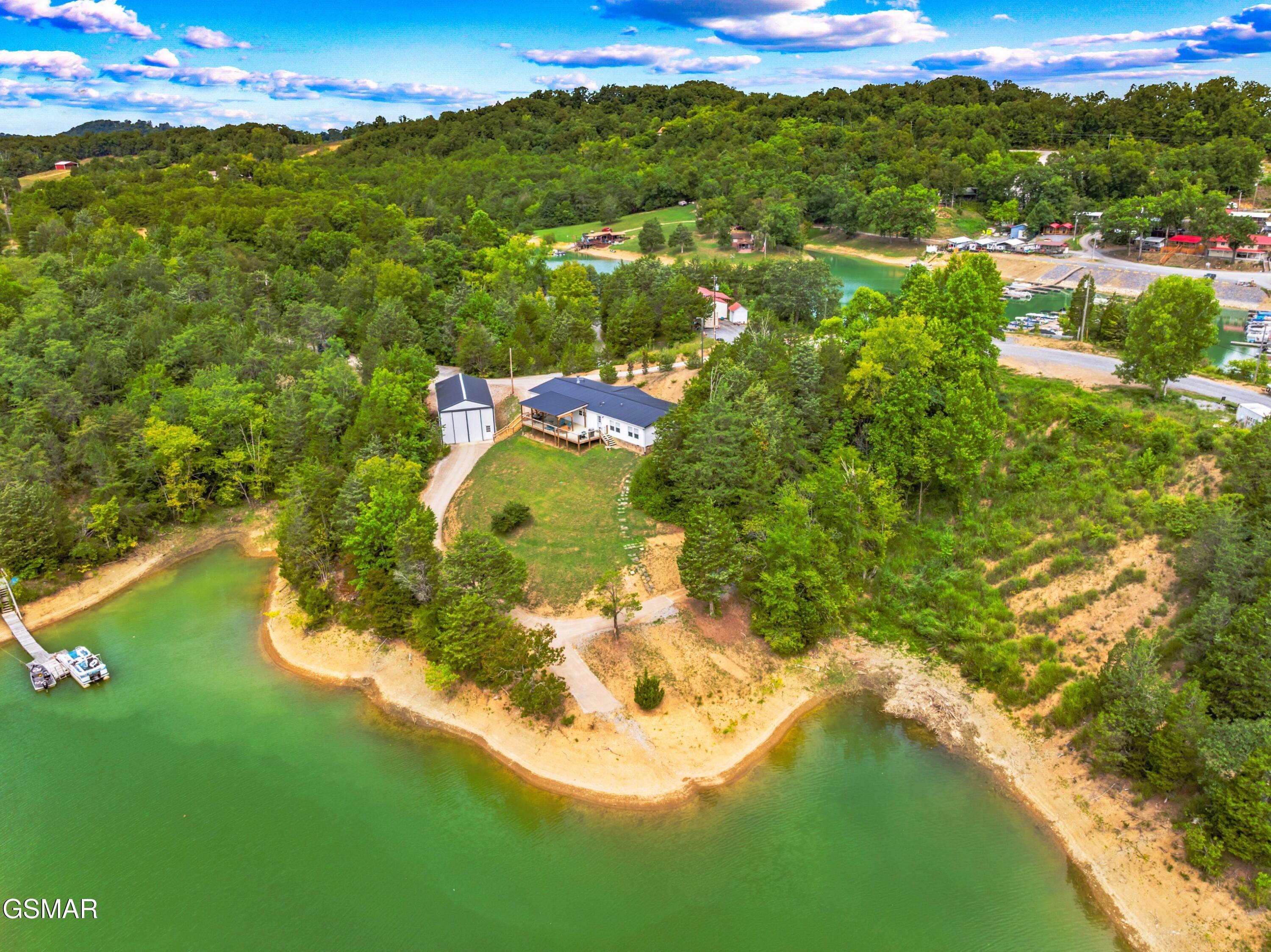 Dandridge, Tennessee, 37725, United States, 3 Bedrooms Bedrooms, ,2 BathroomsBathrooms,Residential,For Sale,1937752