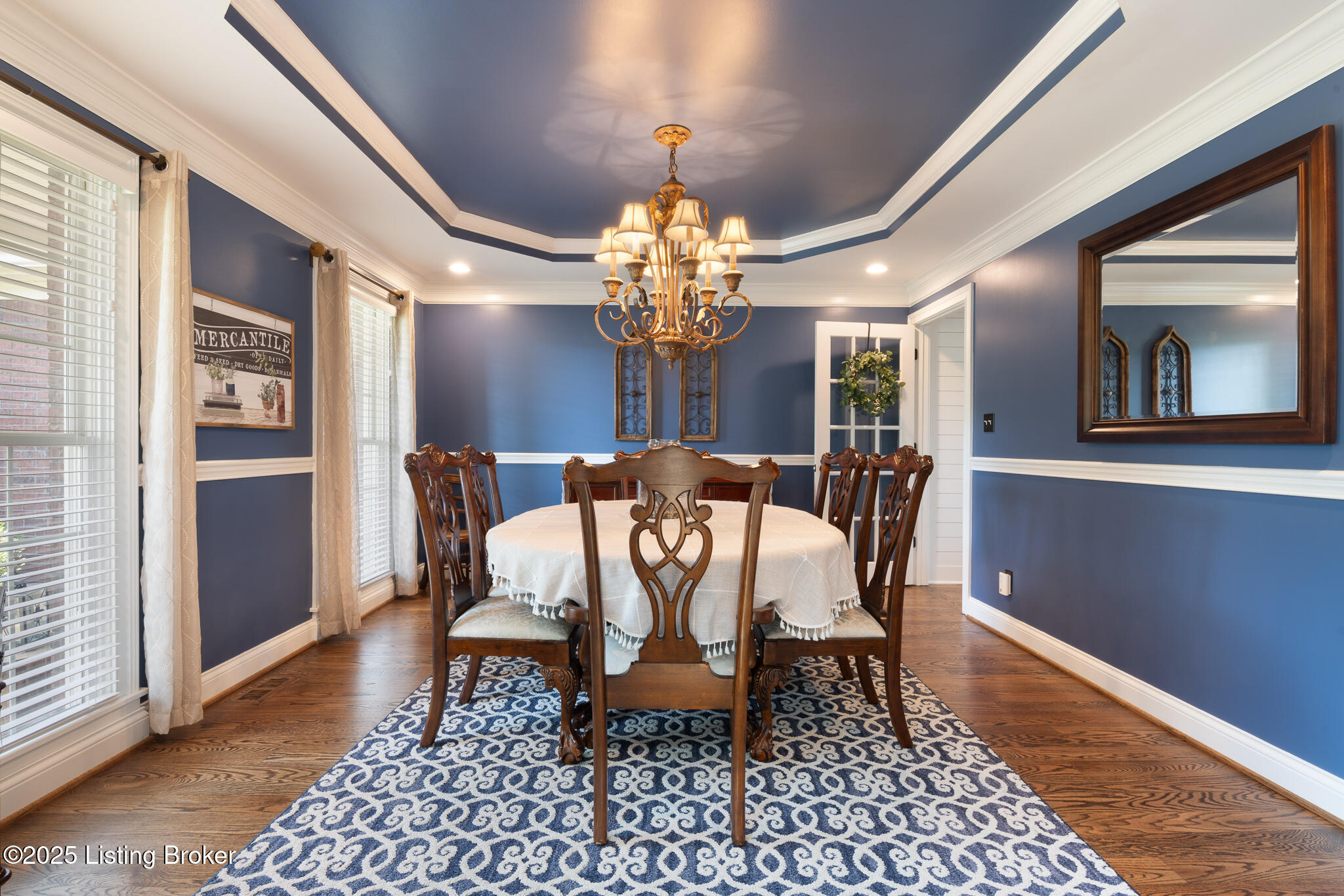 Crestwood, Kentucky, 40014, United States, 6 Bedrooms Bedrooms, ,5 BathroomsBathrooms,Residential,For Sale,1908239
