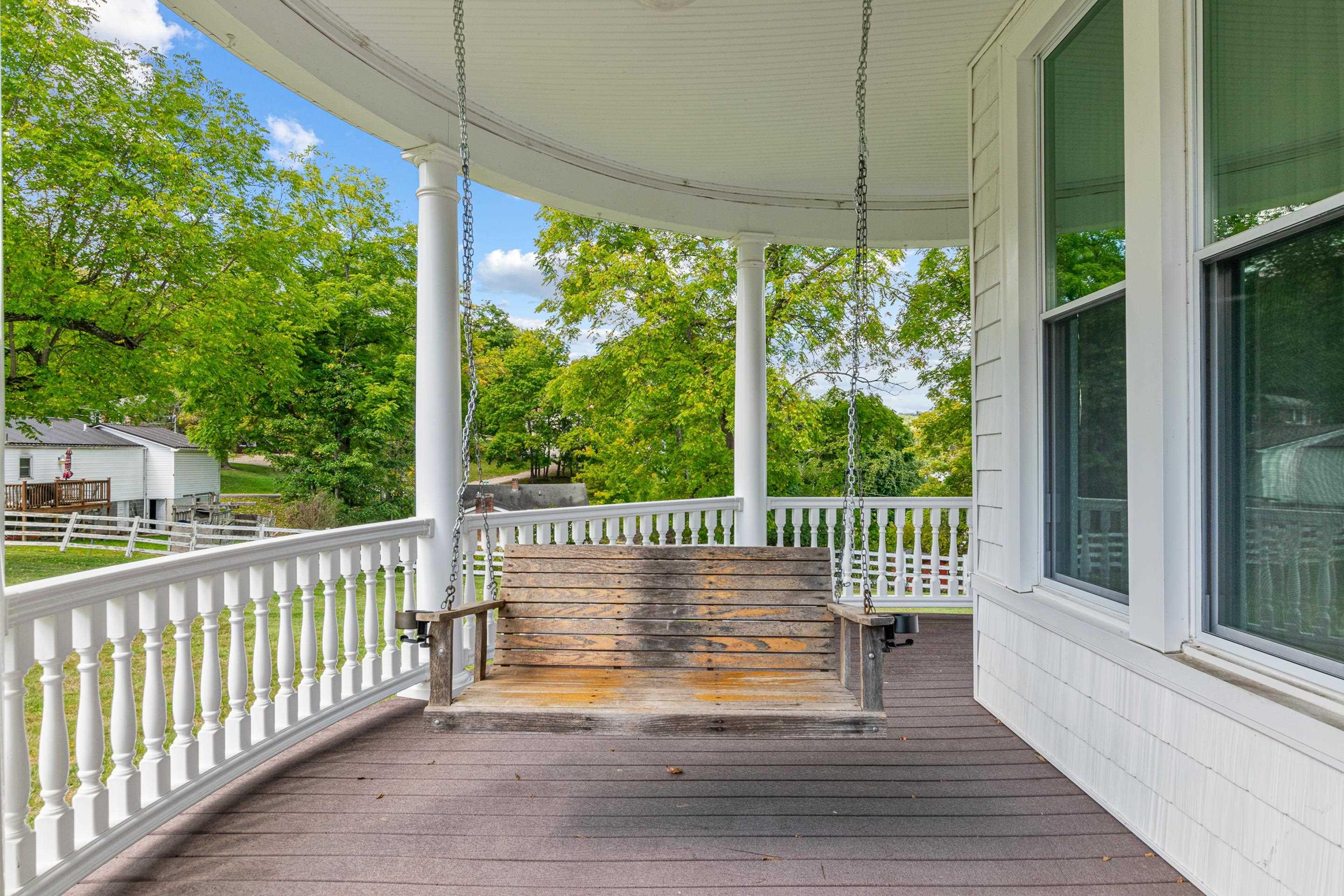 Tazewell, Virginia, 24651, United States, 6 Bedrooms Bedrooms, ,4 BathroomsBathrooms,Residential,For Sale,1905937
