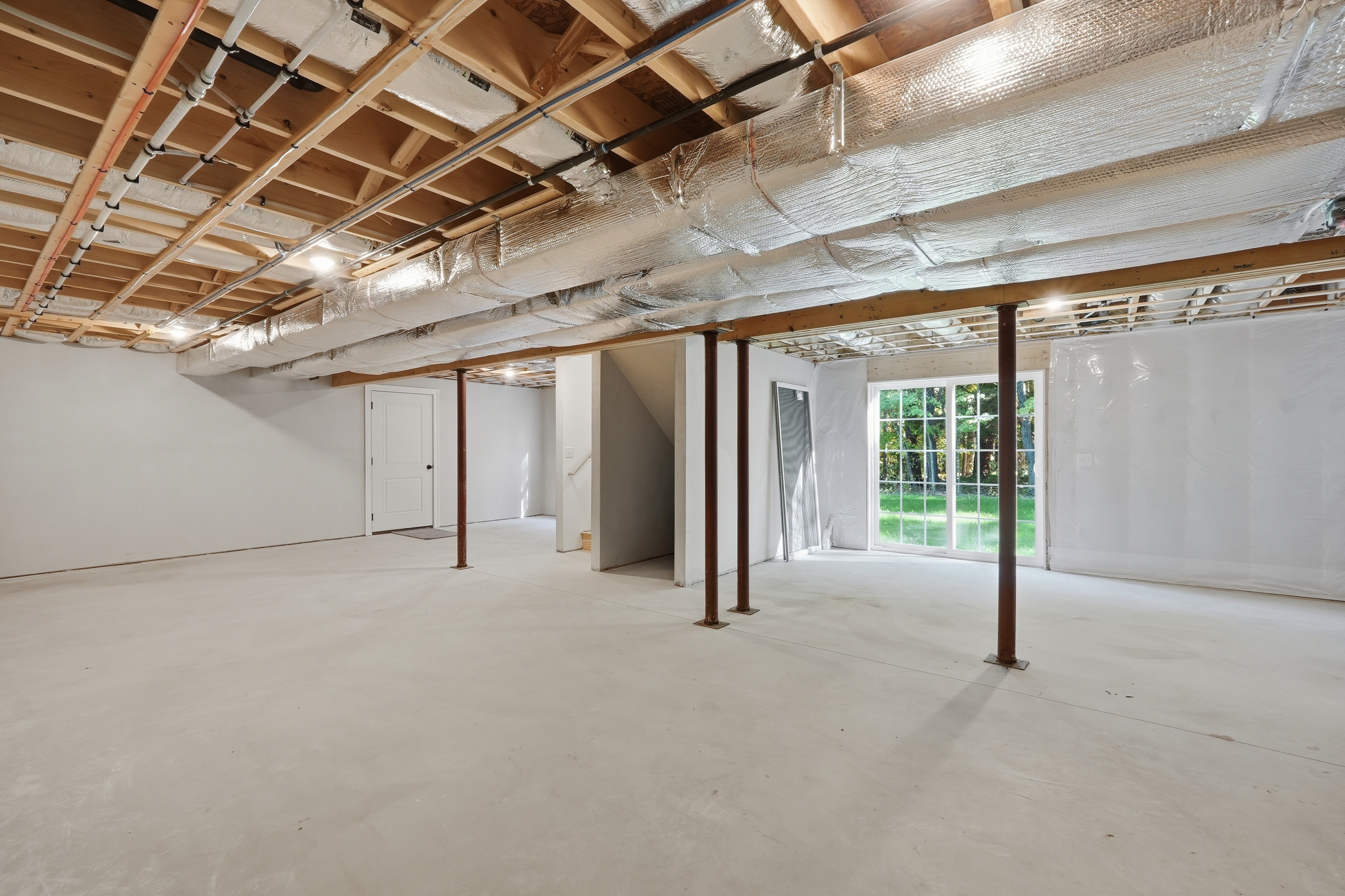  126 Townsend Harbor Road, Lunenburg, MA 01462 - 物件實景