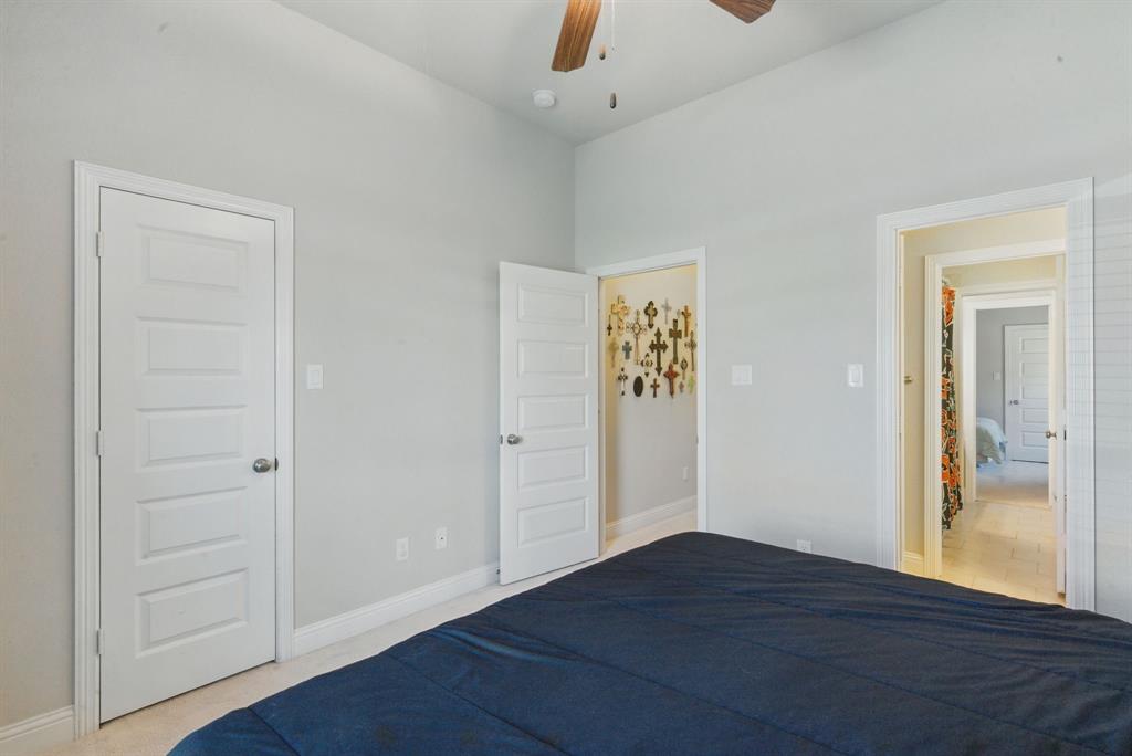 Weatherford, Texas, 76087, United States, 3 Bedrooms Bedrooms, ,3 BathroomsBathrooms,Residential,For Sale,1929986