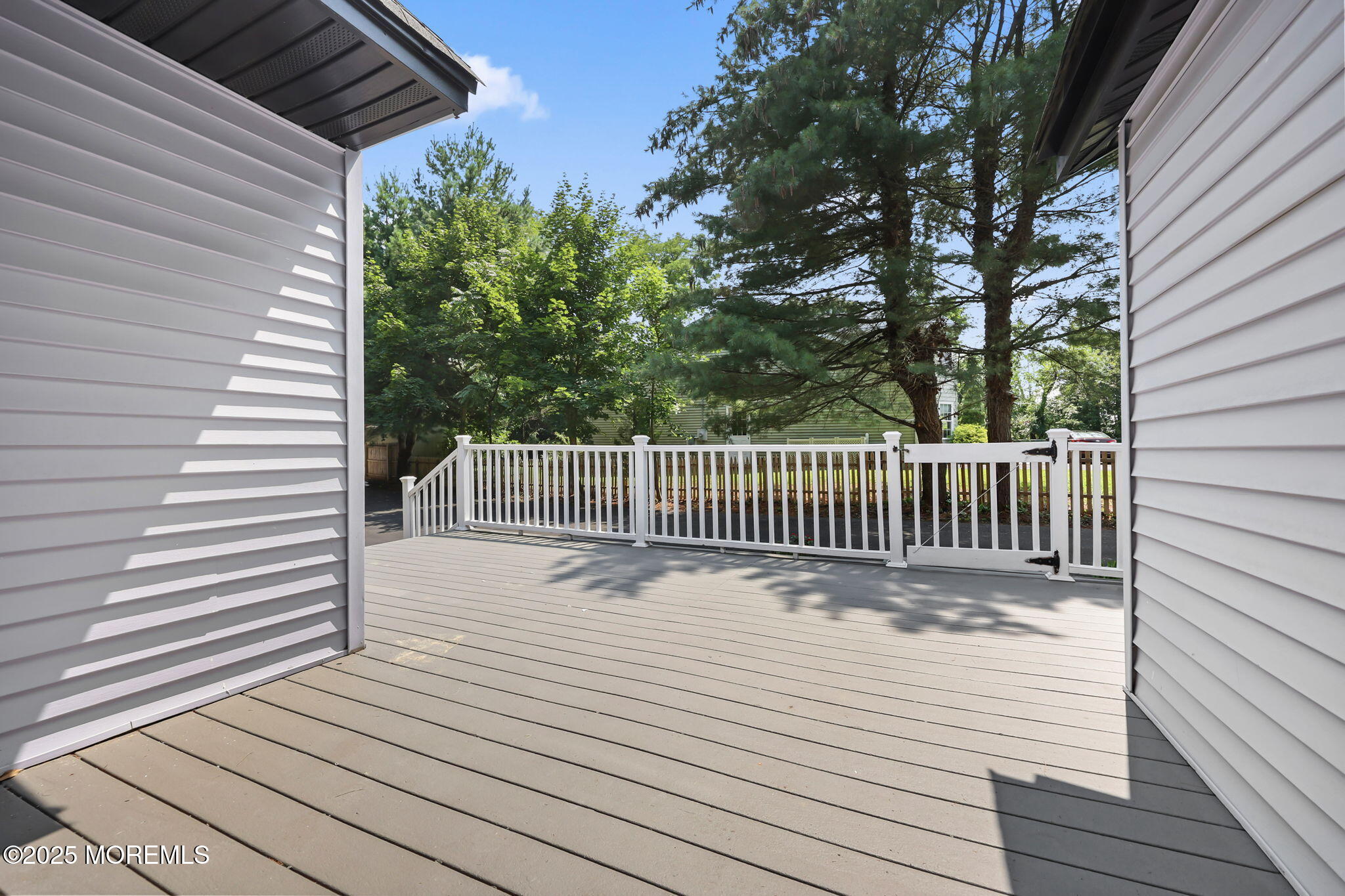 Matawan, New Jersey, 07747, United States, 3 Bedrooms Bedrooms, ,2 BathroomsBathrooms,Residential,For Sale,1977234