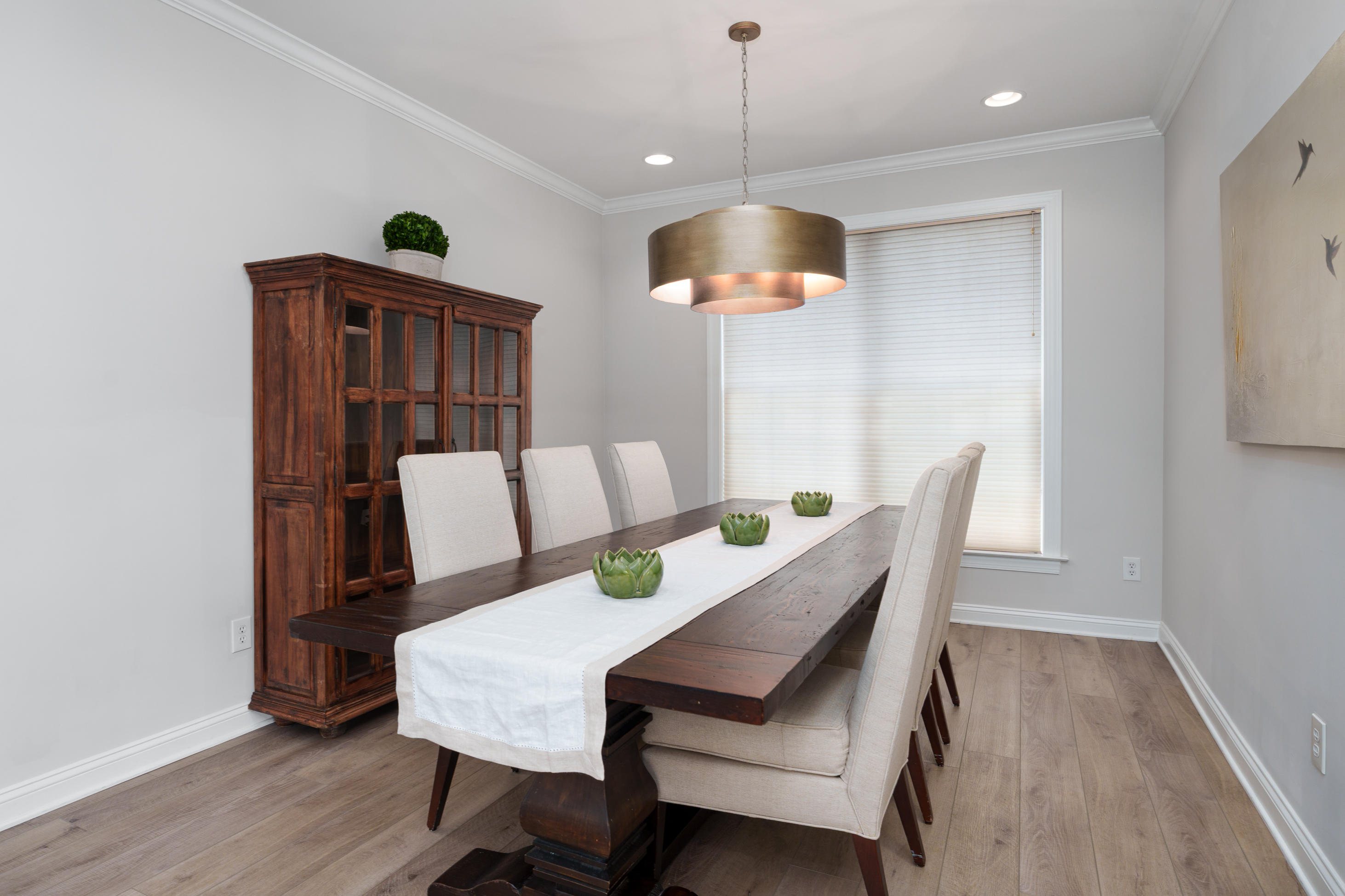  Turn-Key Town Center Home on a Picture-Perfect Lot - 物件實景