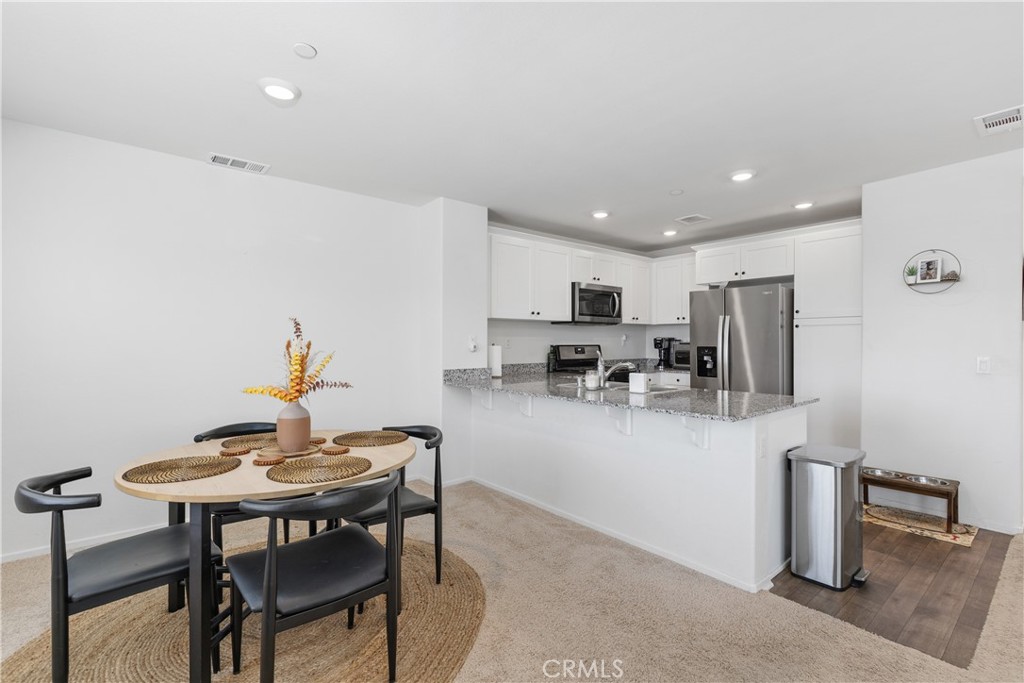 Murrieta, California, 92563, United States, 3 Bedrooms Bedrooms, ,3 BathroomsBathrooms,Residential,For Sale,1946900