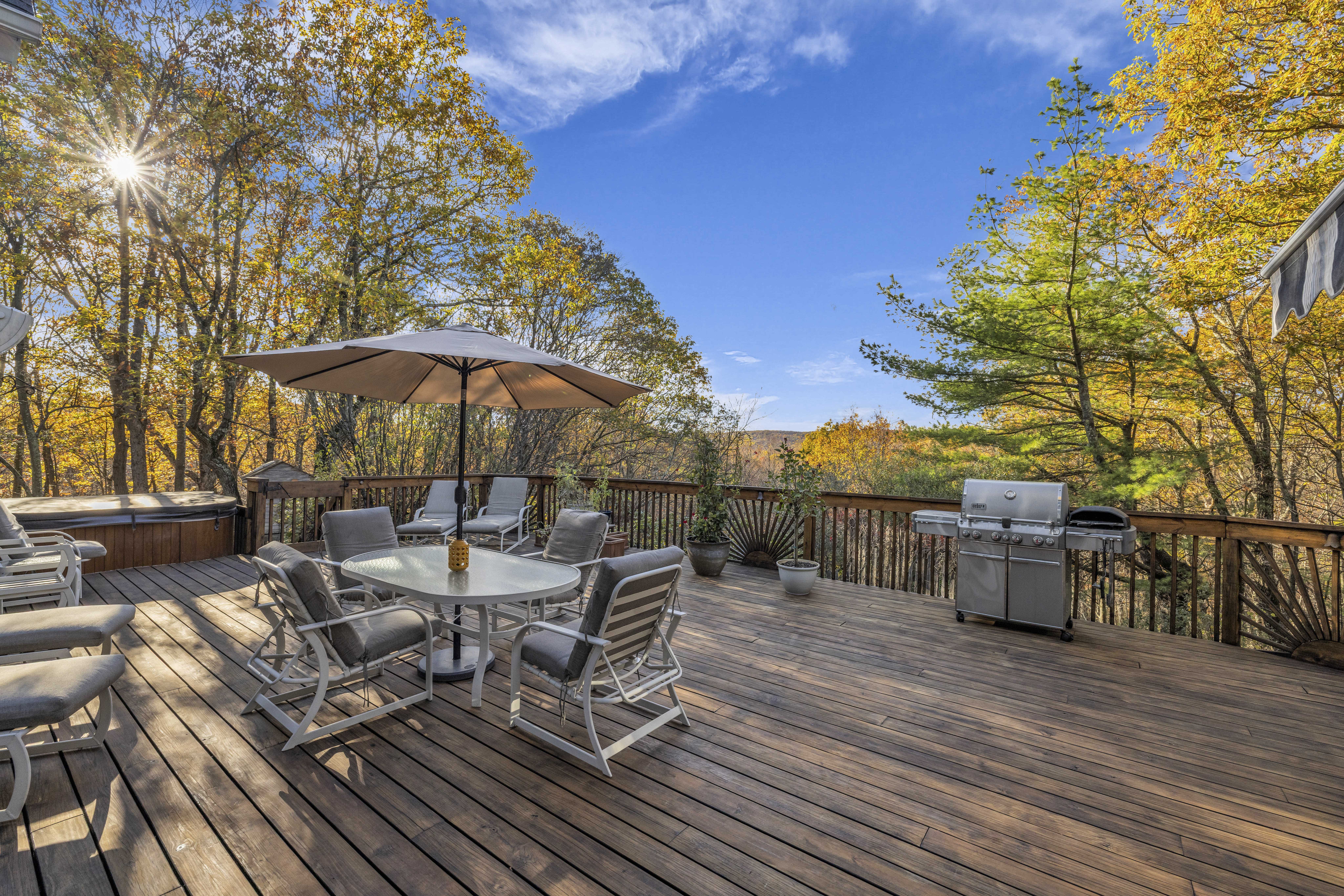 Kinnelon, New Jersey, 07405, United States, 4 Bedrooms Bedrooms, ,4 BathroomsBathrooms,Residential,For Sale,1985700