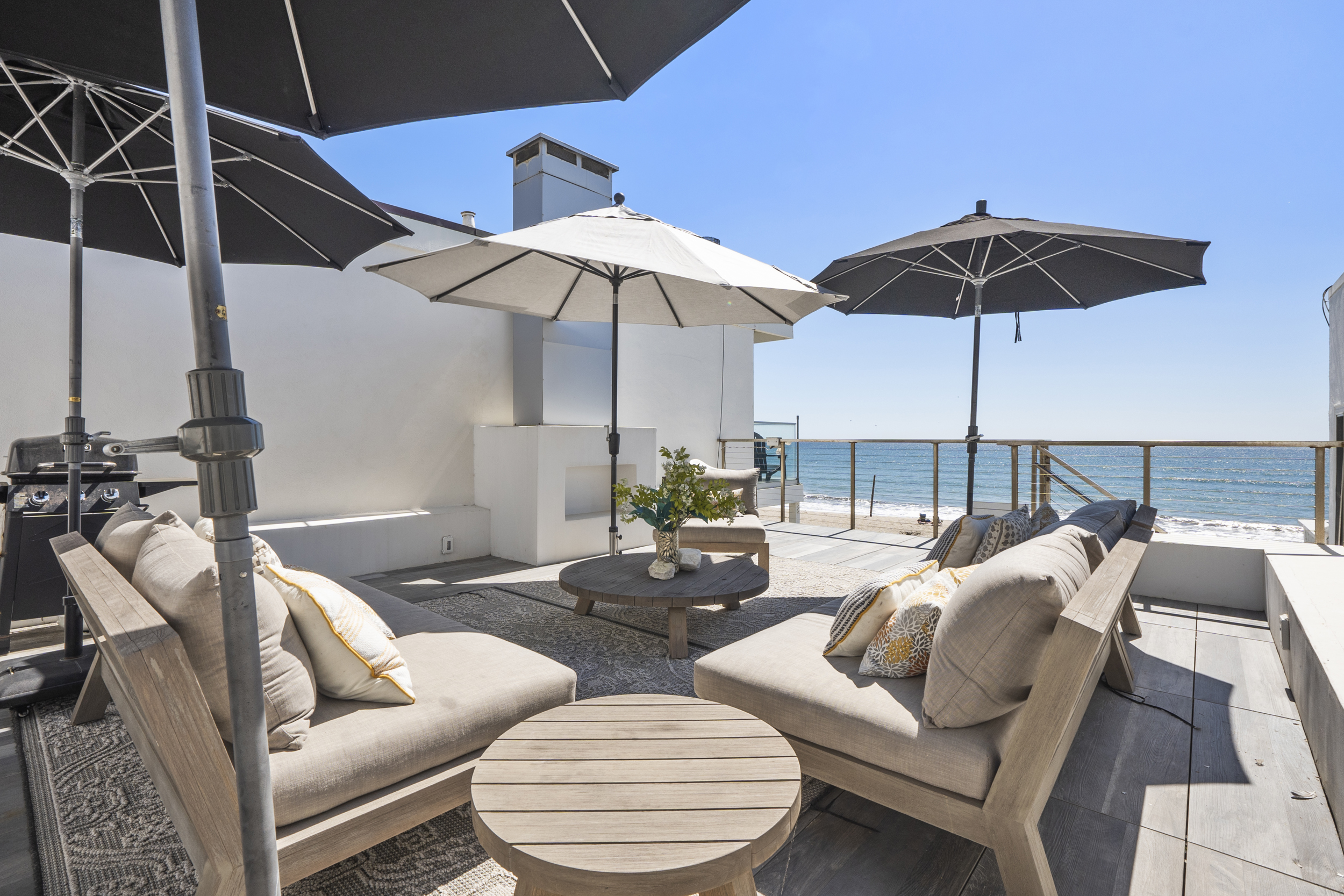  Beach Front Living In Aptos - 物件實景