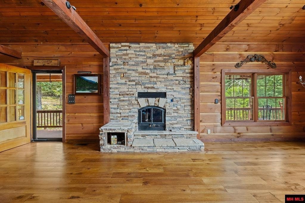 Gamaliel, Arkansas, 72537, United States, 3 Bedrooms Bedrooms, ,3 BathroomsBathrooms,Residential,For Sale,1937546
