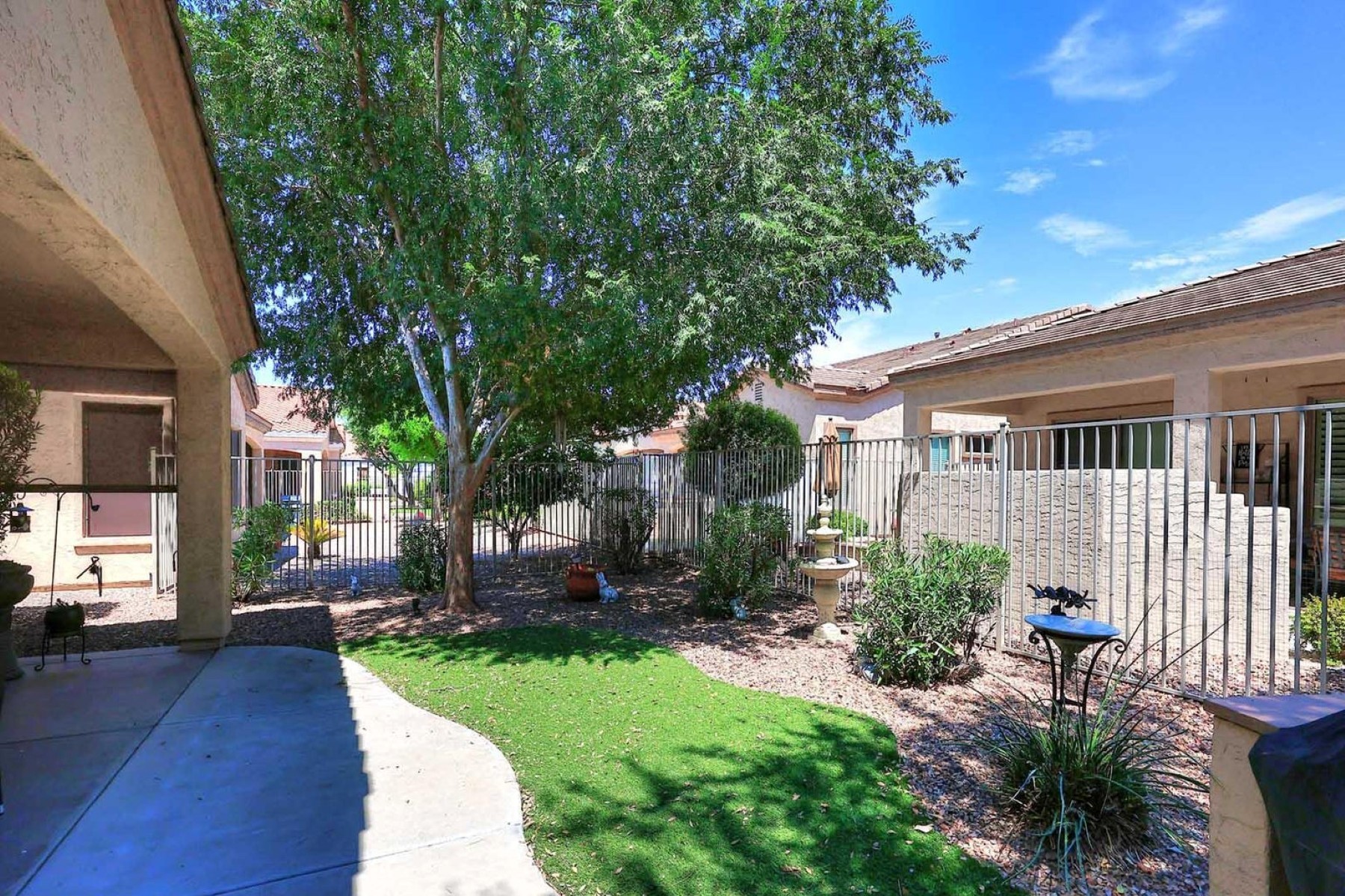  4058 E Rakestraw Lane¦Gilbert, AZ - 物件實景