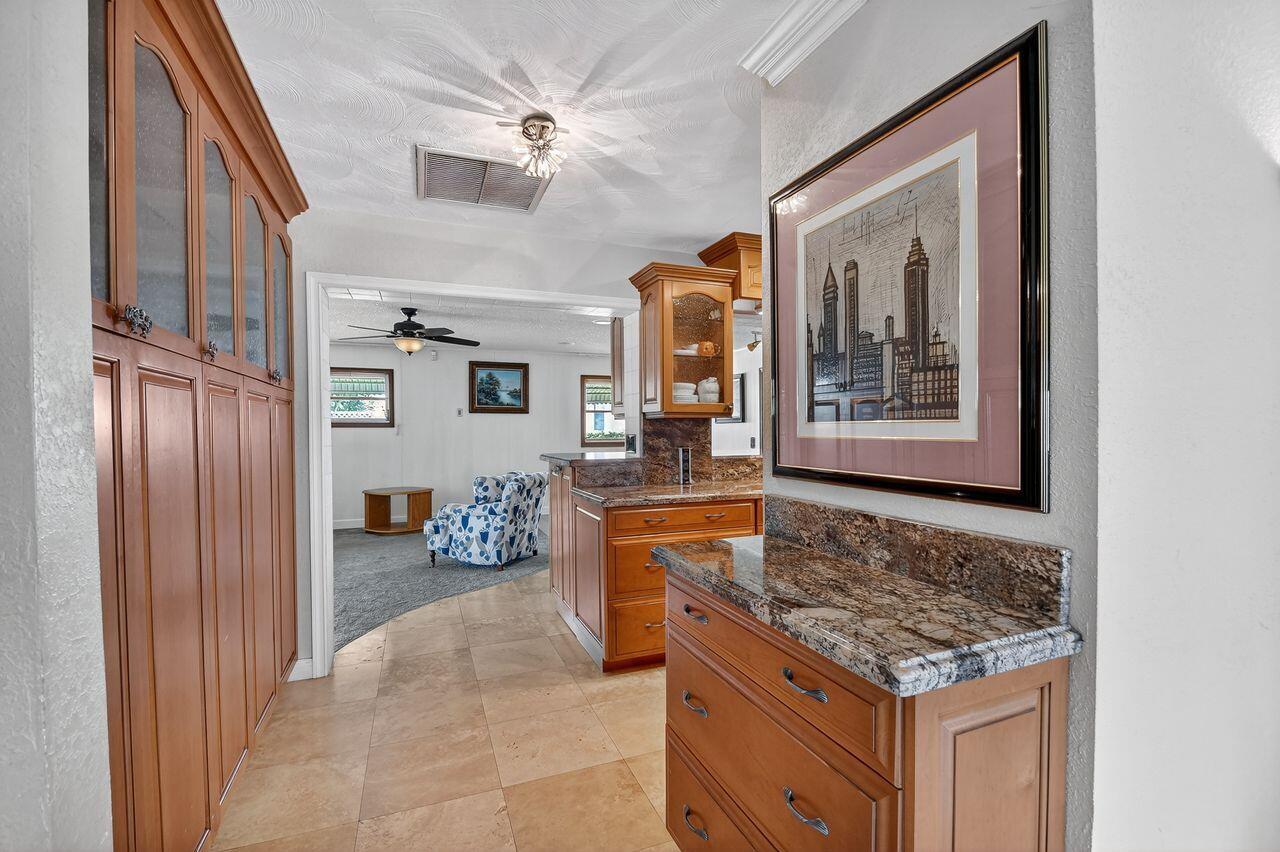 Palm Springs, Florida, 33461, United States, 3 Bedrooms Bedrooms, ,2 BathroomsBathrooms,Residential,For Sale,1901355