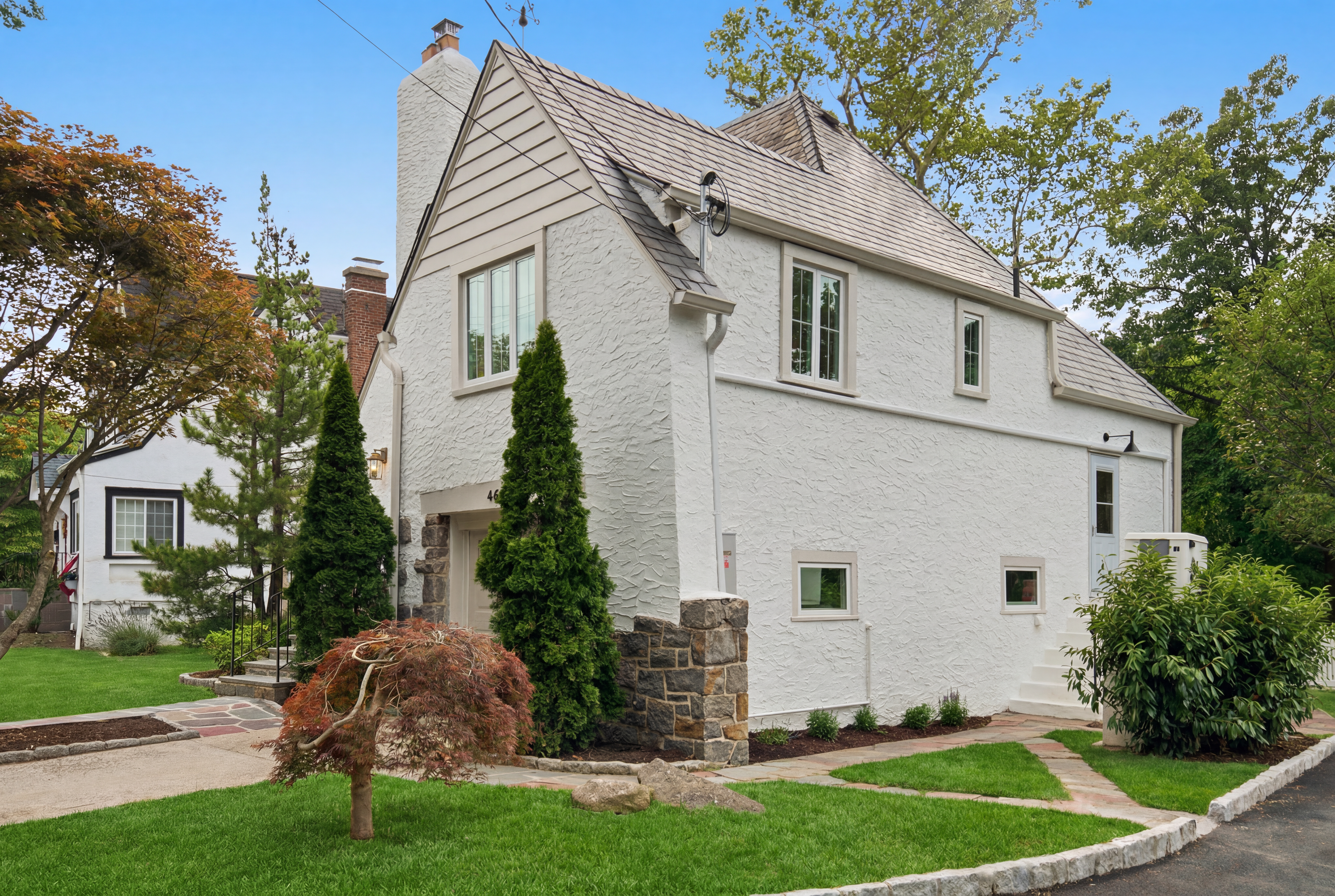  Beautifully Renovated Rye Tudor - 物件實景