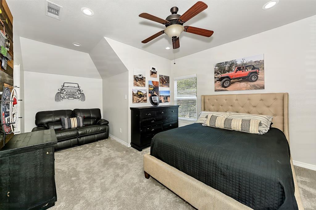 Fort Worth, Texas, 76179, United States, 4 Bedrooms Bedrooms, ,4 BathroomsBathrooms,Residential,For Sale,1915510