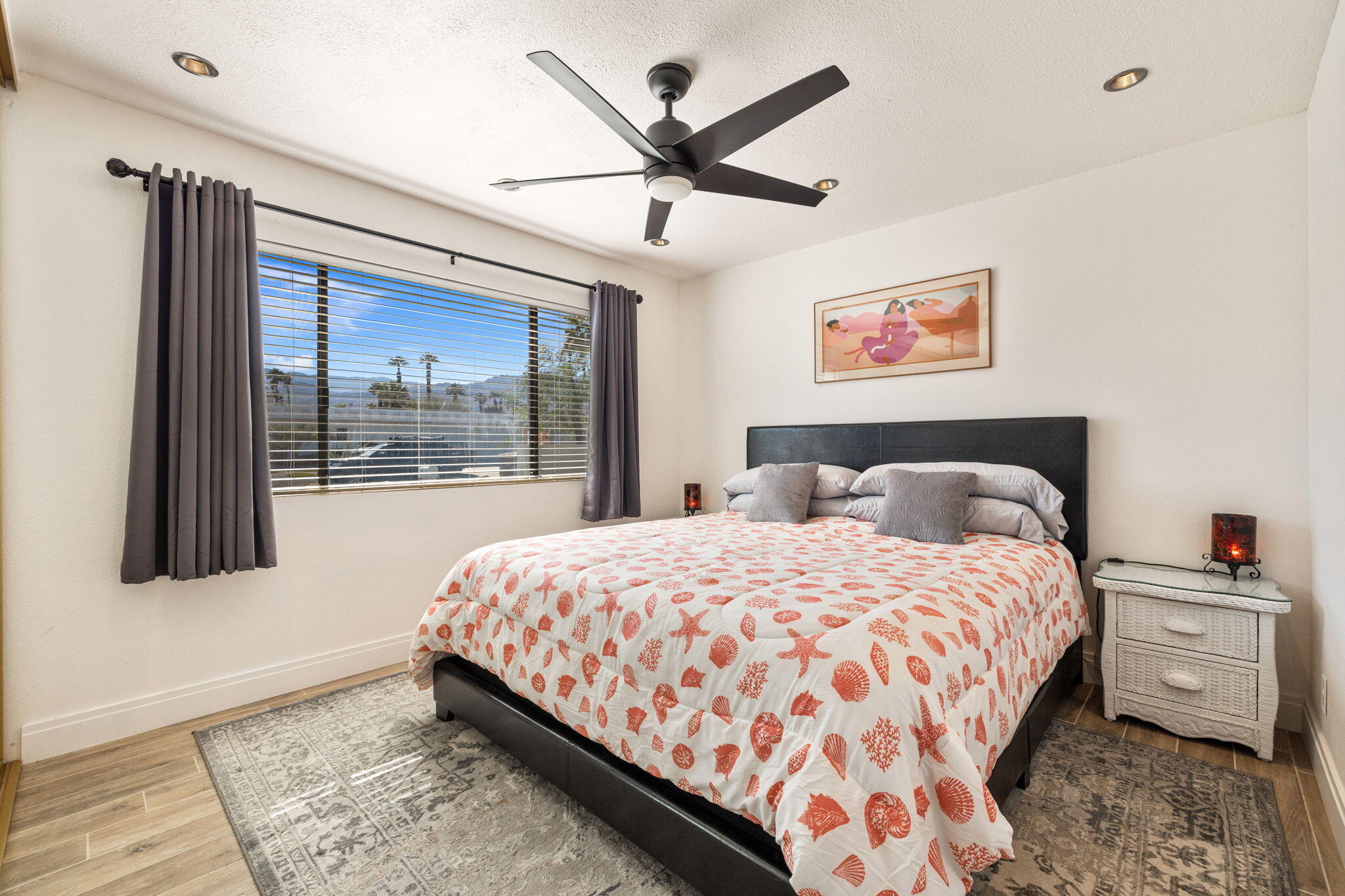 Palm Desert, California, 92260, United States, 3 Bedrooms Bedrooms, ,2 BathroomsBathrooms,Residential,For Sale,1989657