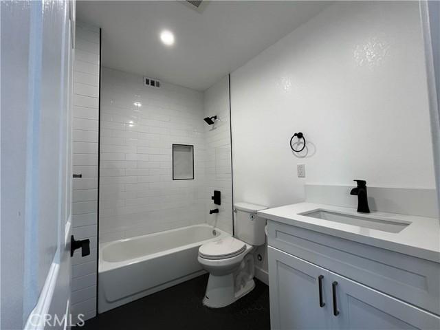 LA, California, 90008, United States, ,Residential,For Sale,2023707