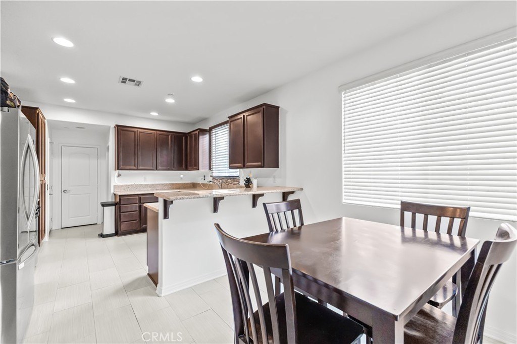 Grand Terrace, California, 92313, United States, 3 Bedrooms Bedrooms, ,3 BathroomsBathrooms,Residential,For Sale,1974022