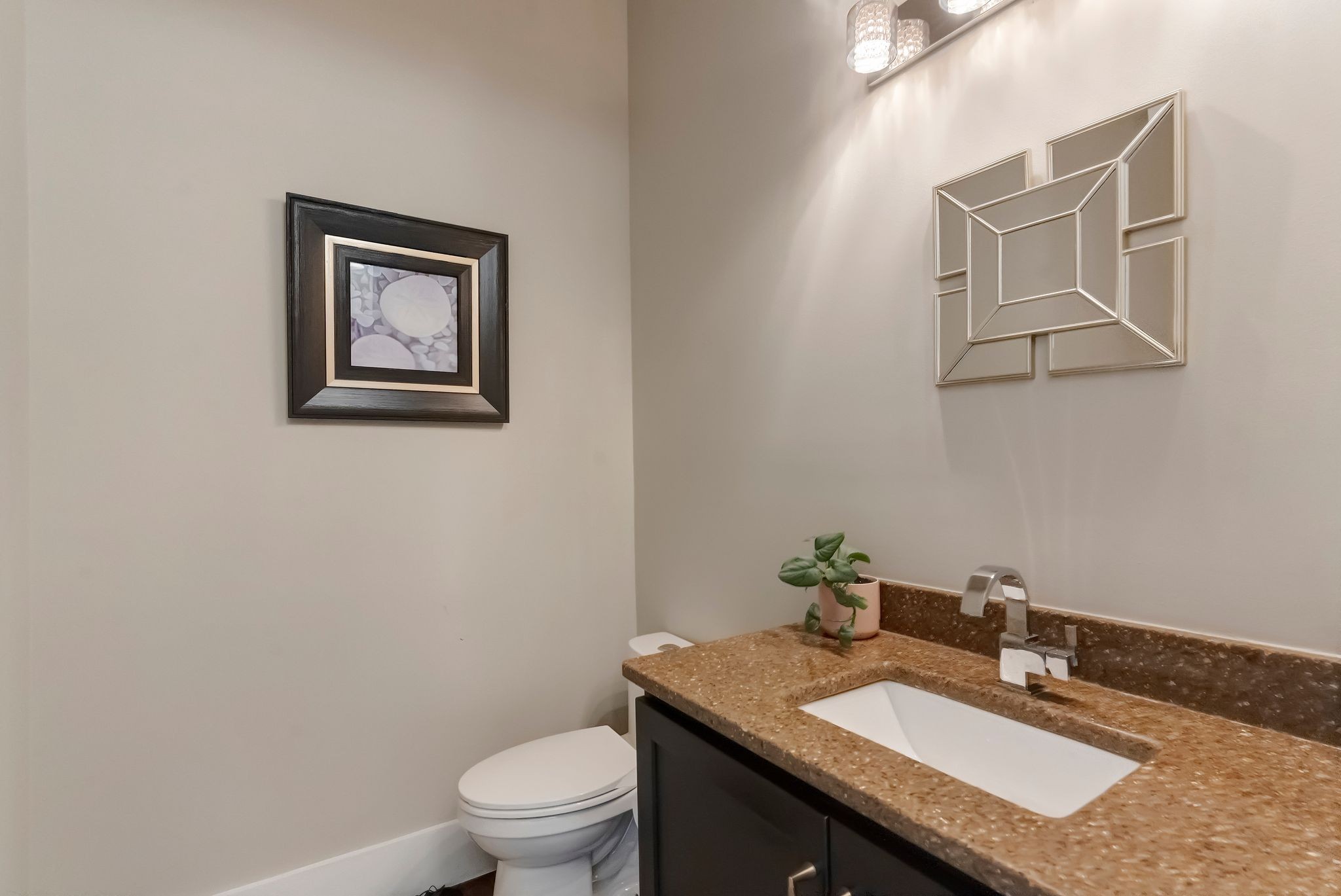  1009 Monroe St, Nashville, TN, 37208 - 物件實景