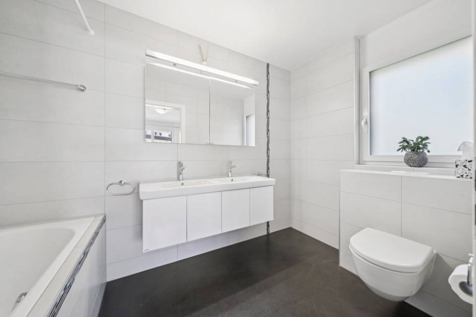  Magnificent 4.5-room apartment in the heart of St-Sulpice - 物件實景